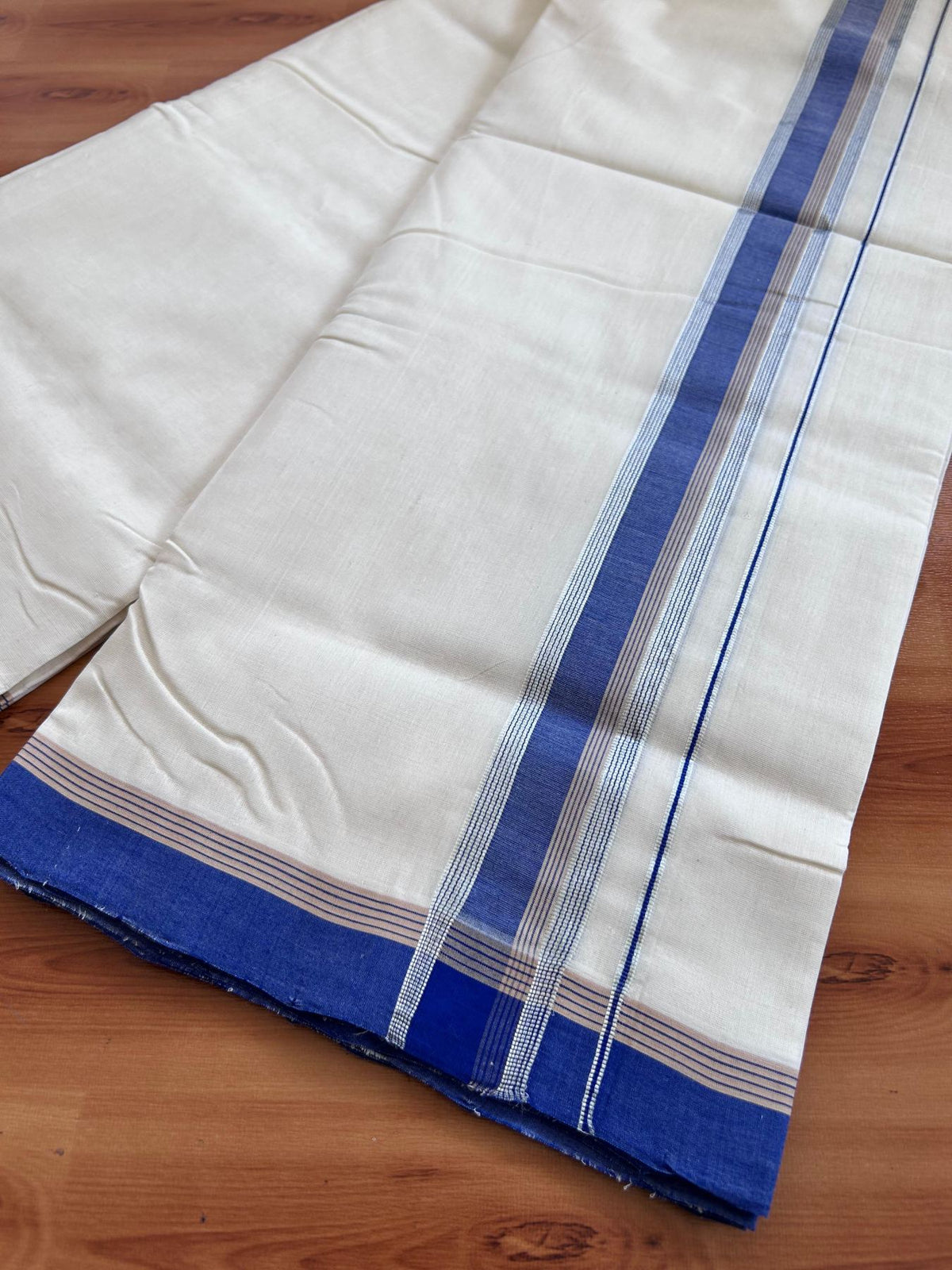 Off White (Unbleached) Double Mundu/Dhoti - 25% Discount! KaithariKada Handloom Unakkupaav- 100% Pure Cotton - 100x80 - 1.25 inch Silver Kasav Blue & Sand Brown striped kara 4 Meters (8.5 Muzham) - 4 KK5511 REA