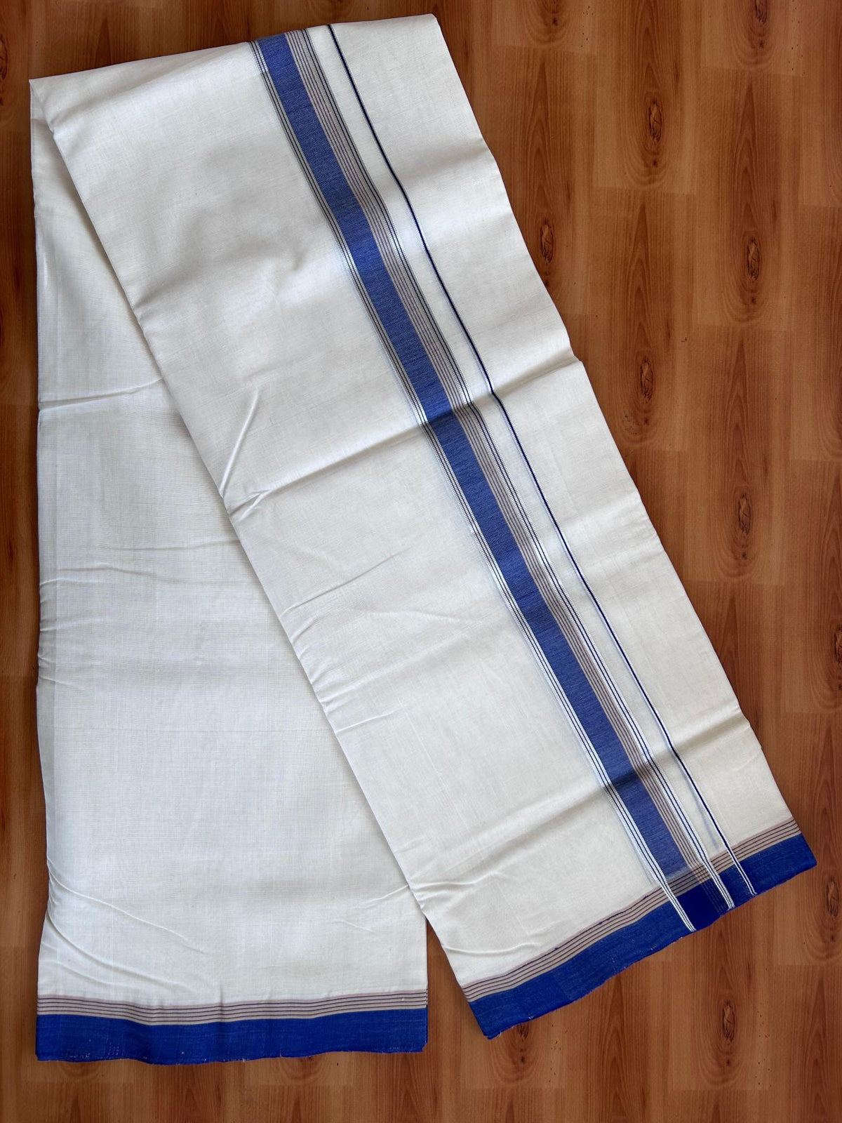 Off White (Unbleached) Double Mundu/Dhoti - 25% Discount! KaithariKada Handloom Unakkupaav- 100% Pure Cotton - 100x80 - 1.25 inch Silver Kasav Blue & Sand Brown striped kara 4 Meters (8.5 Muzham) - 5 KK5511 REA