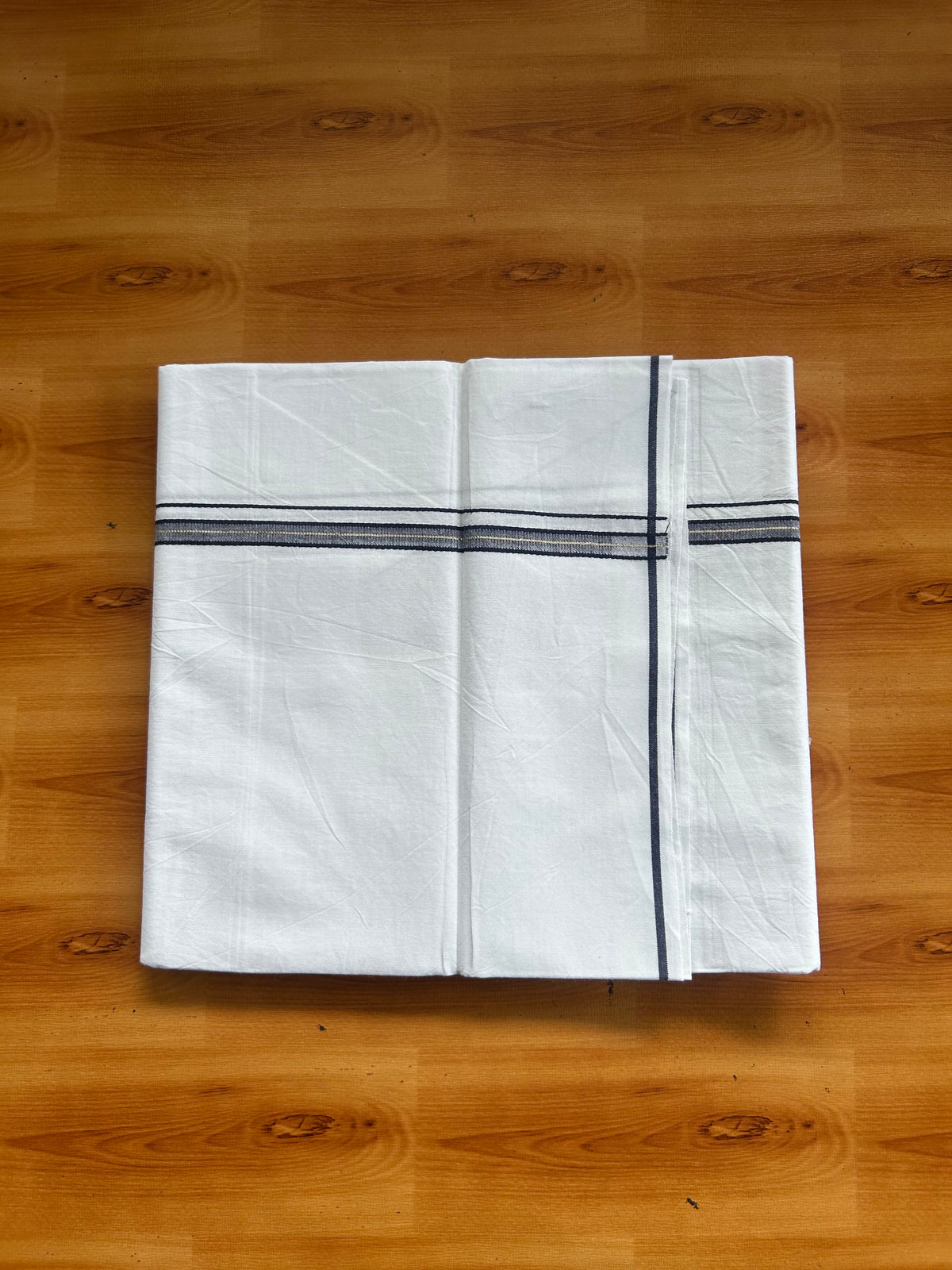 Single Mundu/Dhoti  - Pure White - KaithariKada Pulimood 100% Cotton - Twisted 60s Thread - 0.5 inch Navy Blue & Silver Kara (2 meter / 4 muzham) - 13 KK5556 GL