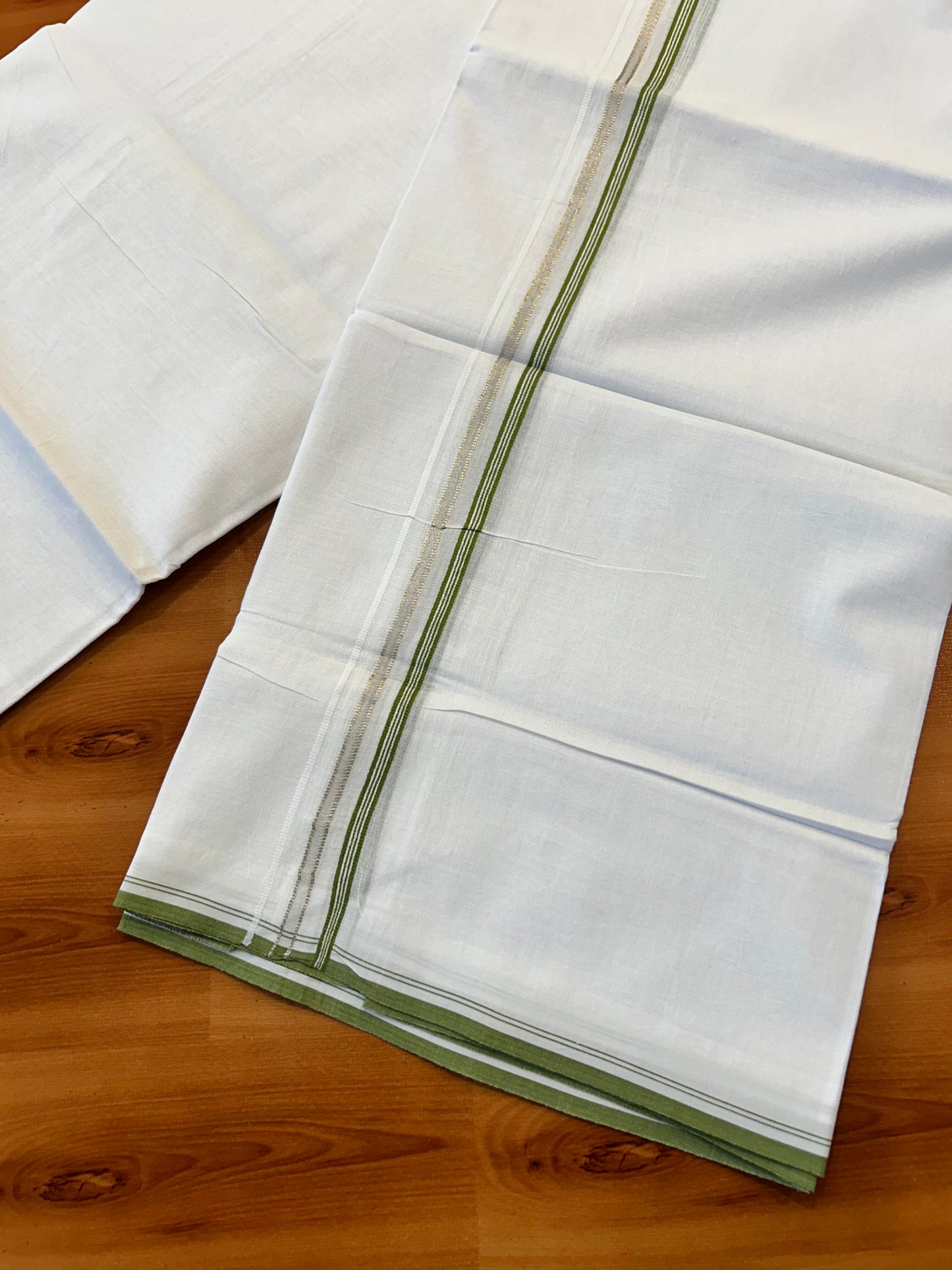 Double Pure White Mundu/Dhoti - 20% Discount ! Kaitharikada Balaramapuram 100% Cotton 100x80 - 1 cm Silver Kasav & Parrot Green Striped Kara 3.90 mtr (8 muzham) - 5 KK5446 VAS
