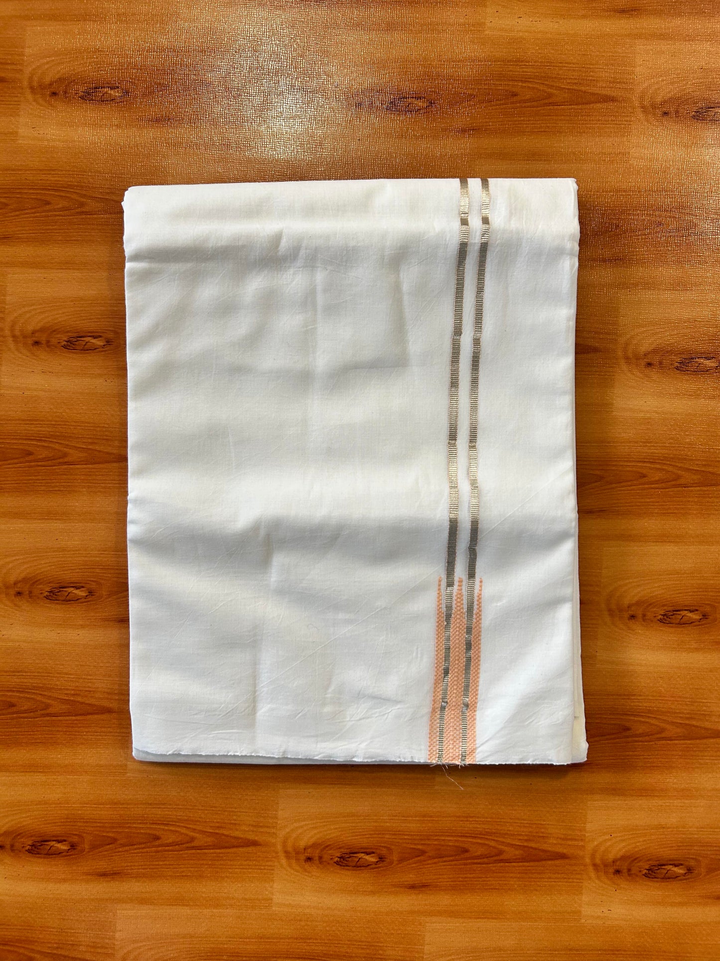 Double Pure White Mundu/ Dhoti - 20% Discount ! Kaitharikada Balaramapuram 100% Cotton 100x80 - 1 inch Silver Kasav & Light Salmon Puliyilakkara Chutty Kara 3.90 mtr (8 muzham) - 15 KK5446 VAS