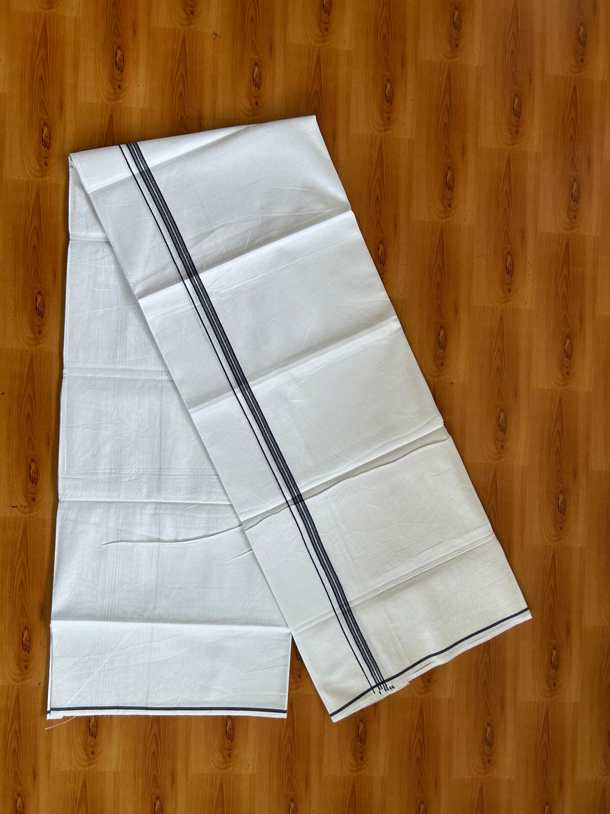 Single Mundu/Dhoti  - Pure White - KaithariKada Pulimood 100% Cotton - Twisted 60s Thread - 0.5 inch Navy Blue & Silver striped Kara (2 meter / 4 muzham) - 11 KK5556 GL