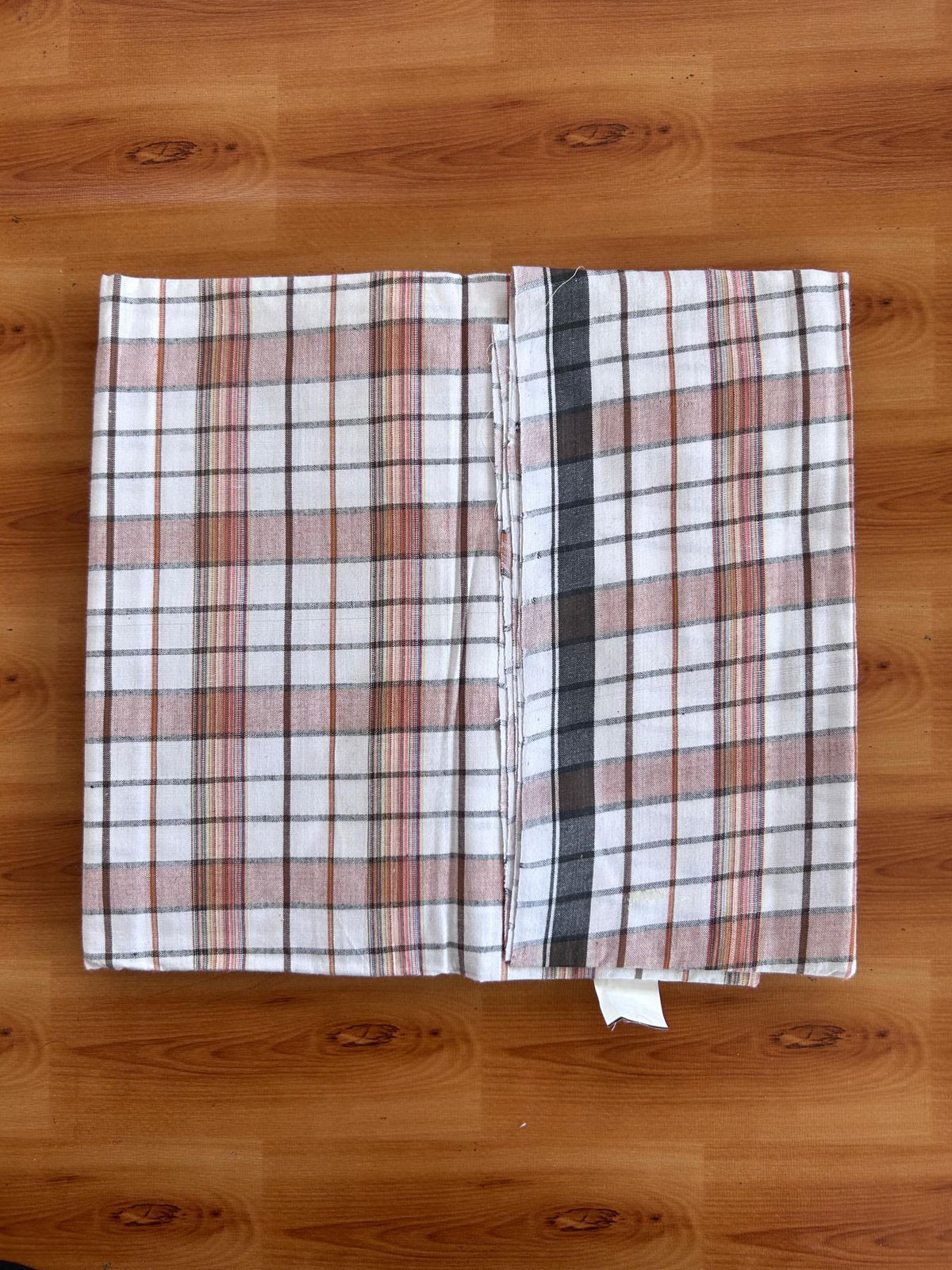 Kerala Handloom - Signature Kaitharikada - 100% Pure Cotton - 2/60X40s Twisted Thread - Handloom Single Mundu/Dhoti - Brown & Multi Colour Check Body  - 2 mtr - 32 KK8080 KAL