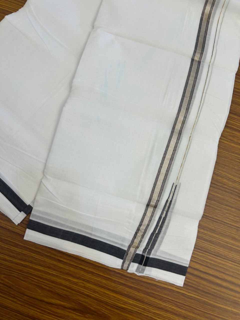 KaithariKada Handloom Millpaav Balaramapuram - 100% Pure Cotton Double Mundu/Dhoti Pure white - 80x90 - 0.5 inch Puliyilakkara Silver Kasav & Black Striped Chutty Kara 4 mtr (8.5 Muzham) - 41 KK5263 YAR