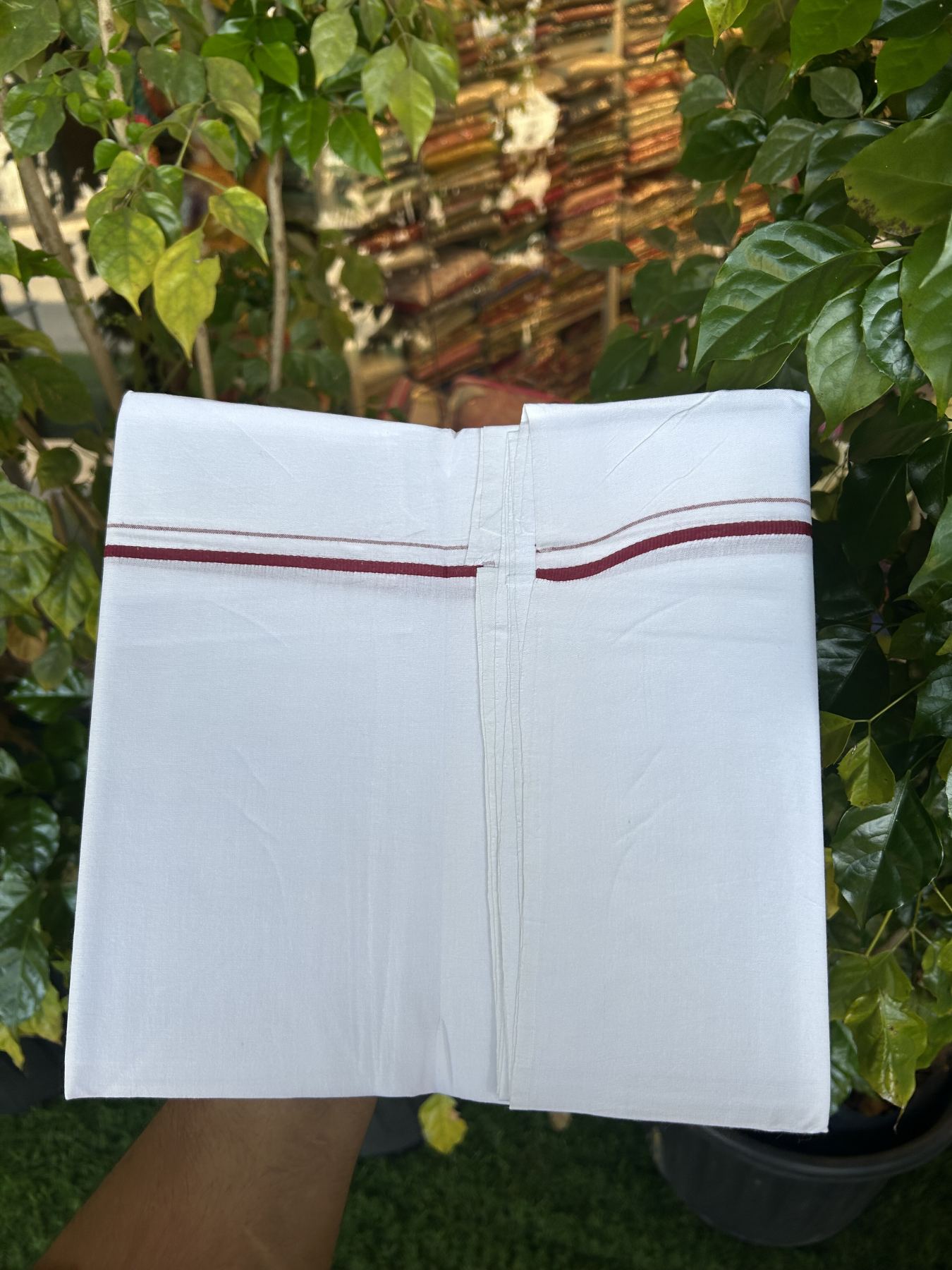 25% Discount ! KaithariKada 100% Cotton Kerala Handloom Single Pure White  Mundu/Dhoti - 0.5 cm Maroon Kara (2 meter / 4 muzham) - 16 KK5336 KAI