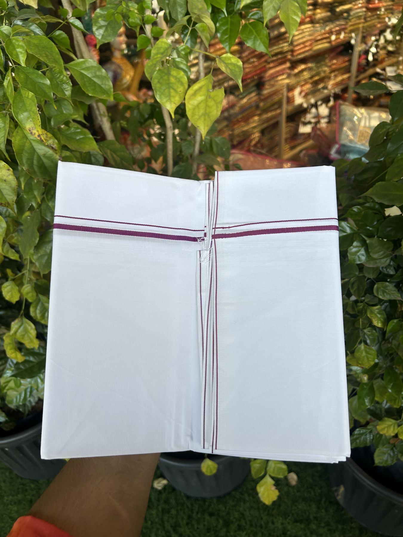 20% Discount !! KaithariKada Wrinkle Free Mercerised Cotton Pure White Single Mundu/Dhoti- (40s) - 0.25 cm Purple Kara (2 meter / 4 muzham) - 24 KK5336 UAT
