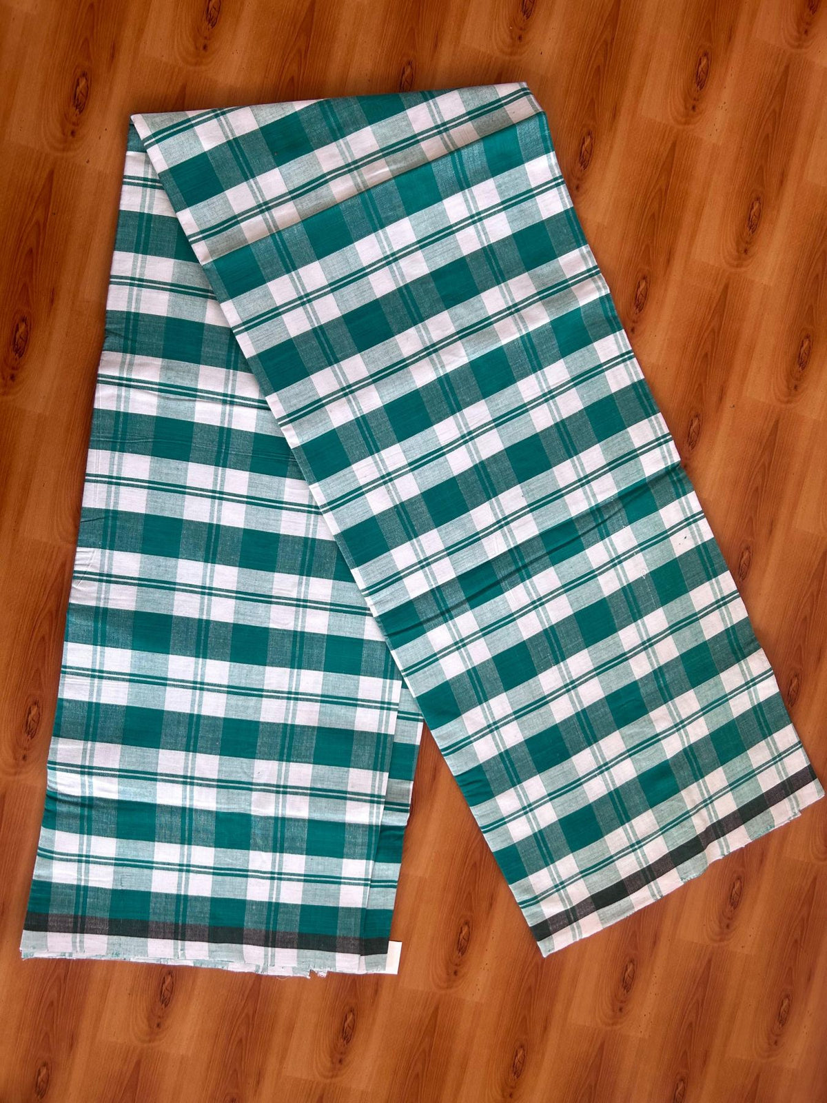 Kerala Handloom - Signature Kaitharikada - 100% Pure Cotton - 2/60sX40s Twisted Thread - Handloom Single Mundu/Dhoti - Green & White Check Body  - 2 mtr - 38 KK8080 KAL