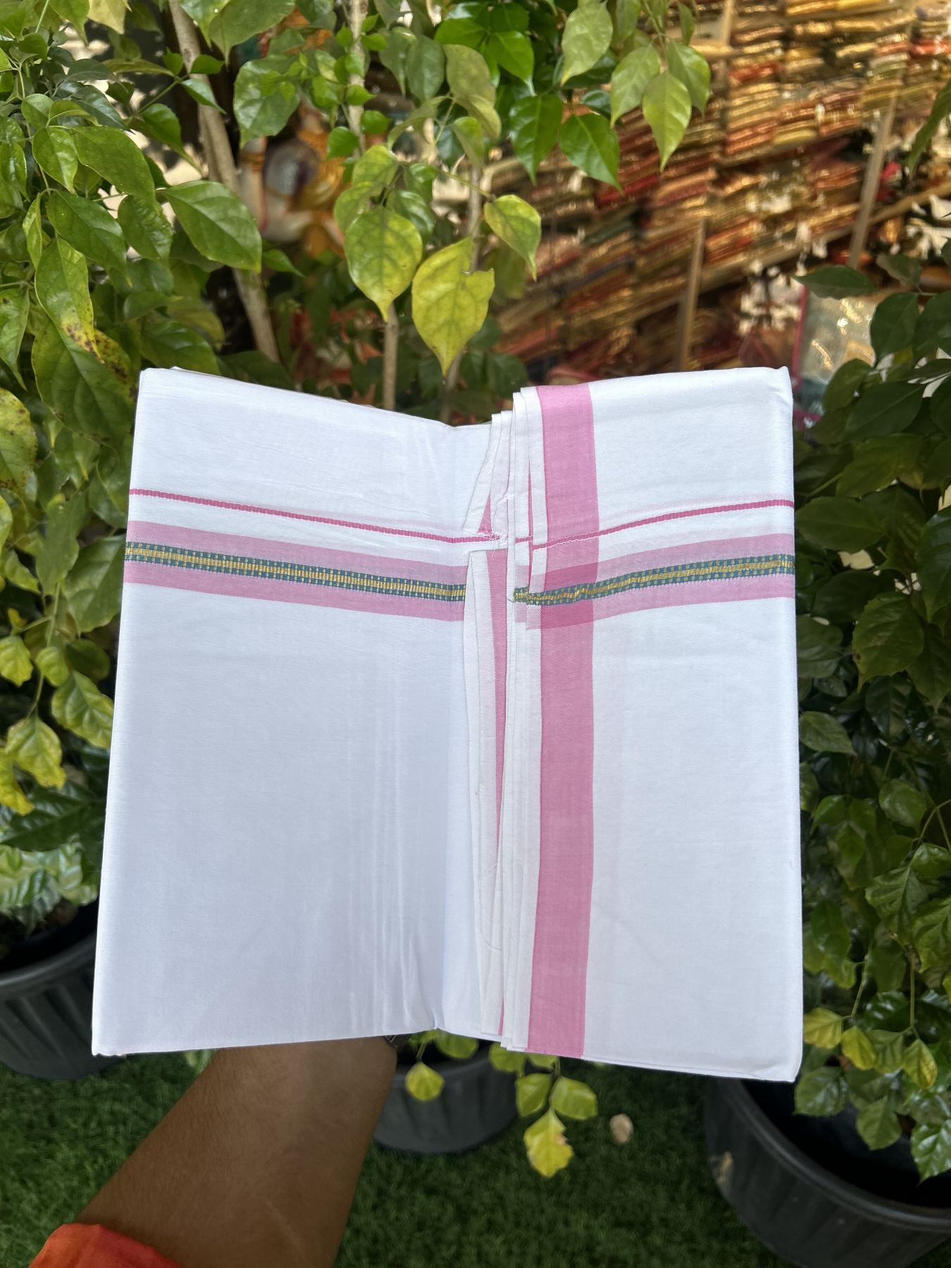 25% Discount ! KaithariKada 100% Cotton Kerala Handloom Single Pure White Mundu/Dhoti - 1 inch Pink & Blue Kasav Striped Kara (2 meter / 4 muzham) - 11 KK5336 KAI