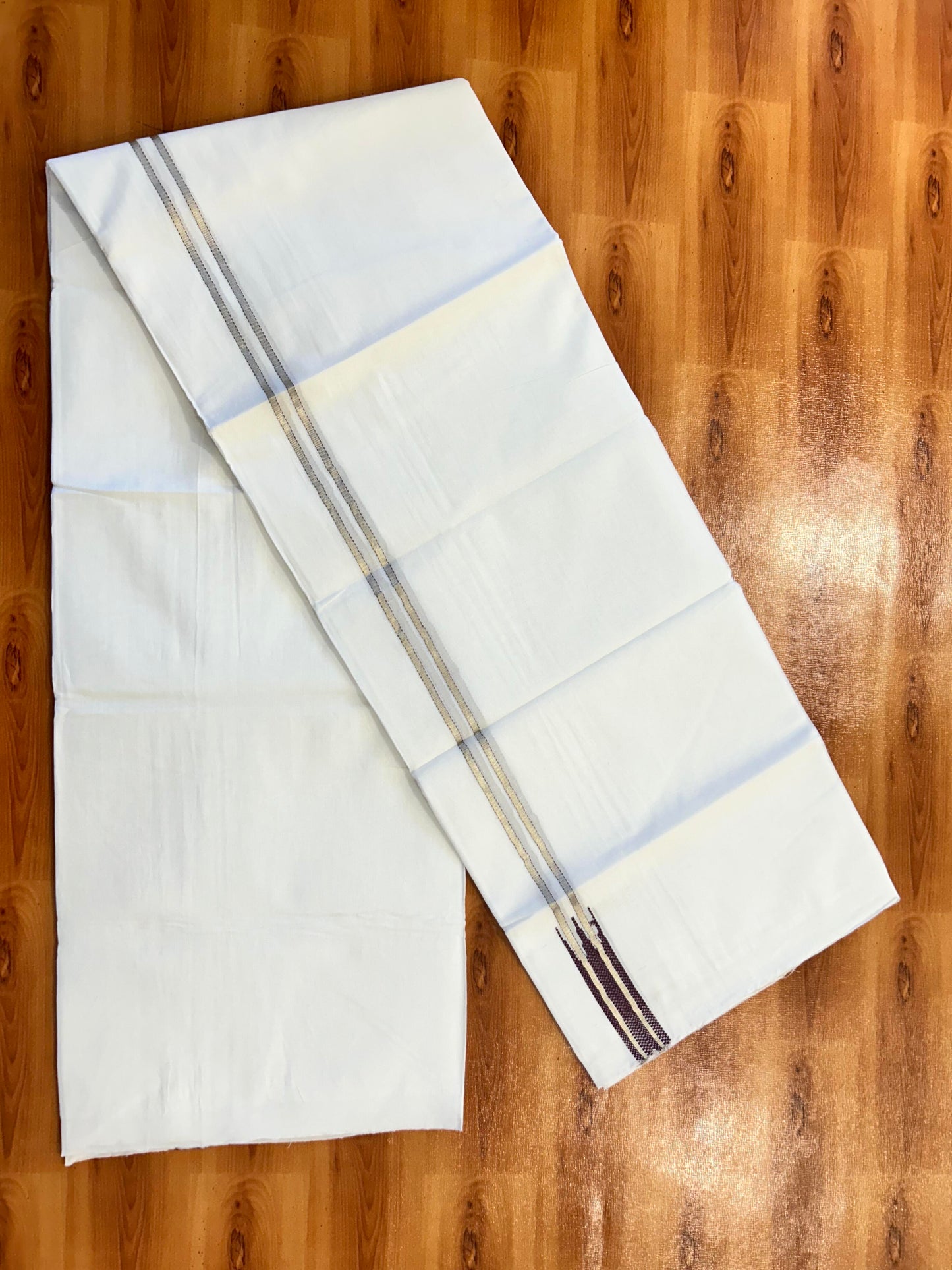 Double Pure White Mundu/ Dhoti - 20% Discount ! Kaitharikada Balaramapuram 100% Cotton 100x80 - 1 inch Silver Kasav & Wine Puliyilakkara Chutty Kara 3.90 mtr (8 muzham) - 13 KK5446 VAS