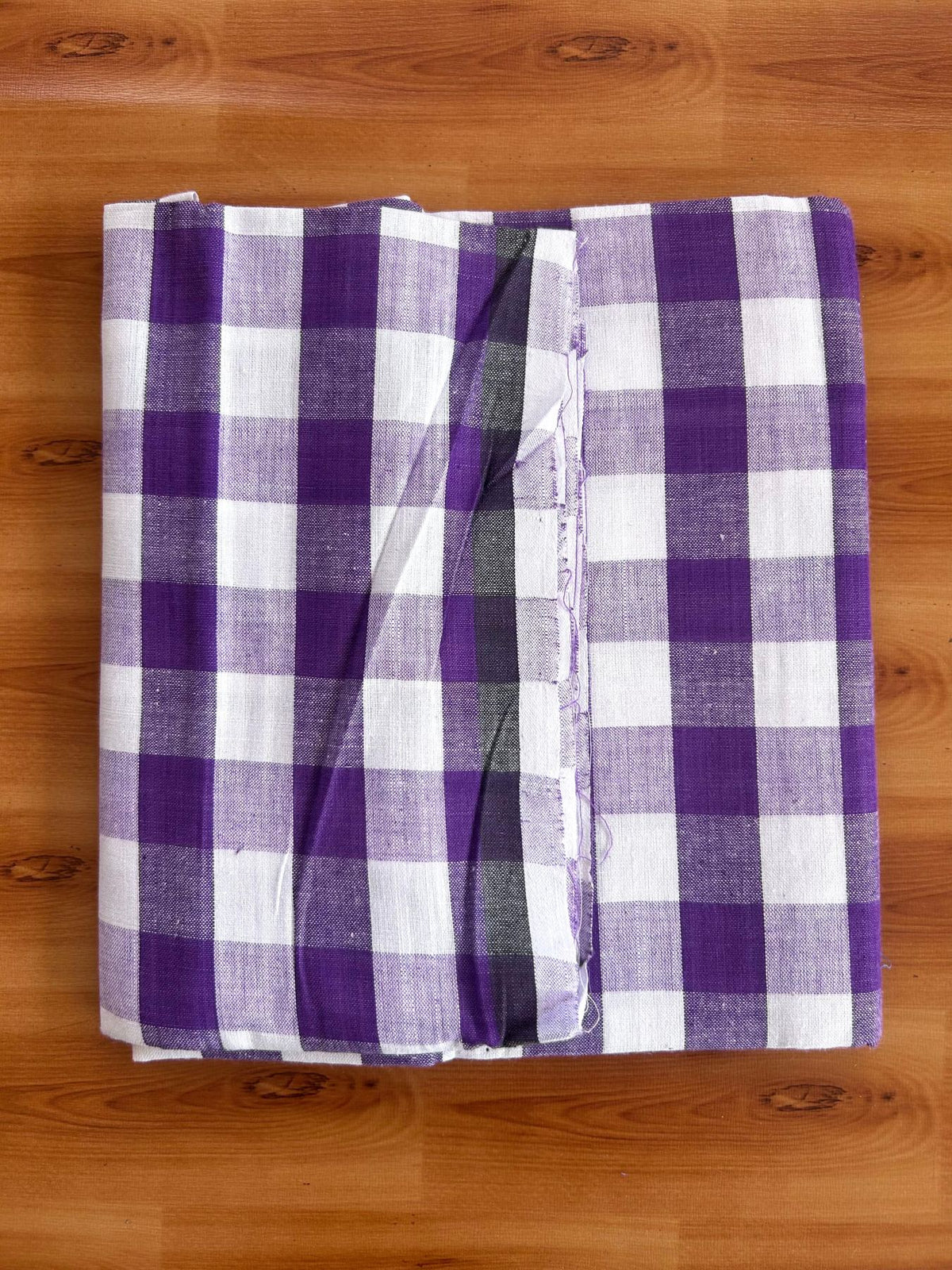 Kerala Handloom - Signature Kaitharikada - 100% Pure Cotton - 2/40sX26s Twisted Thread - Handloom Single Mundu/Dhoti - Violet & White Check Body  - 2 mtr - 42 KK8080 KAL