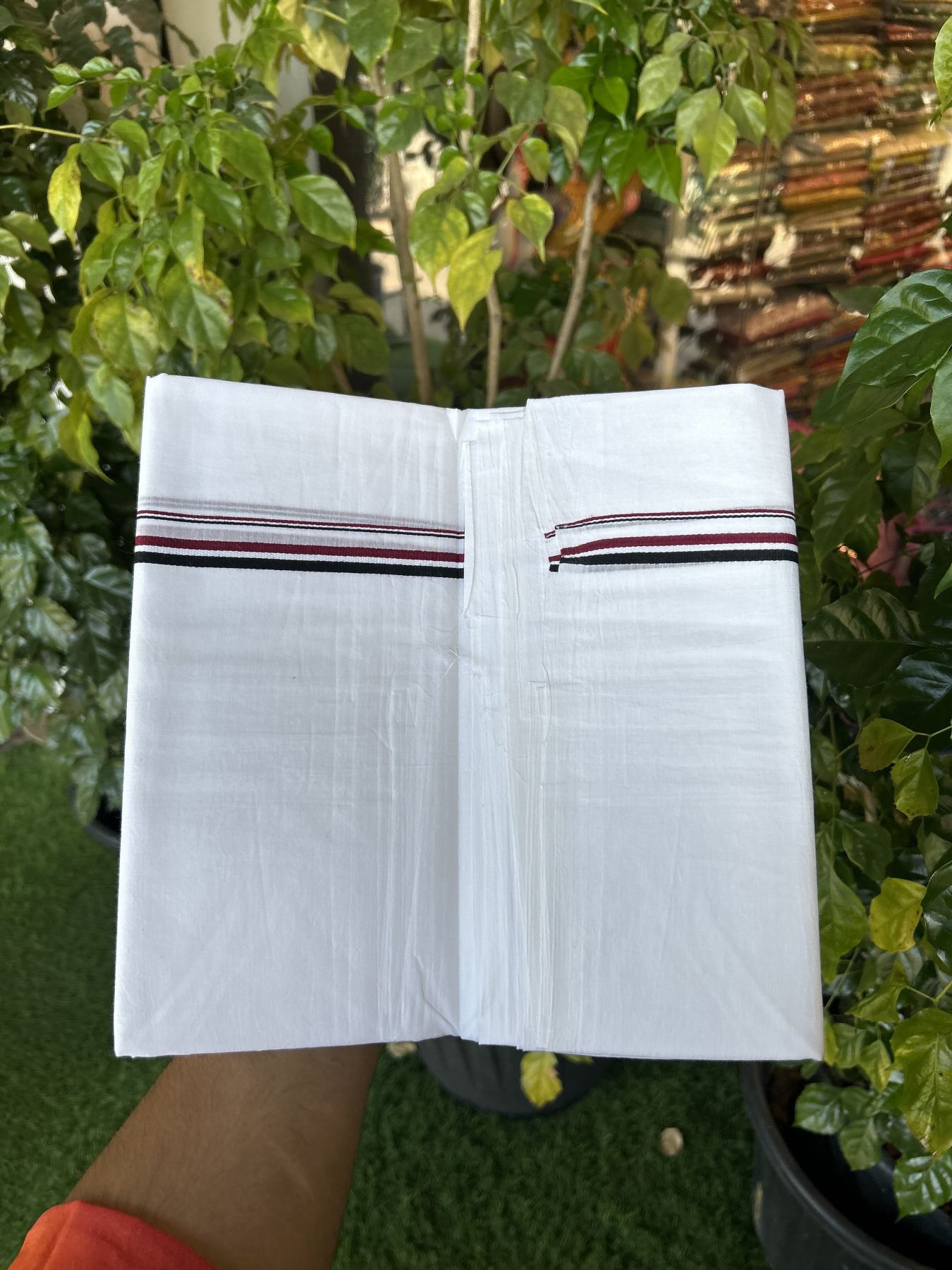 Admk Veshti - 20% Discount! KaithariKada 100% Cotton Pure white Double Mundu/Dhoti - 100X100 - 1 cm Black White & Maroon kara - 30 KK5336 ASH