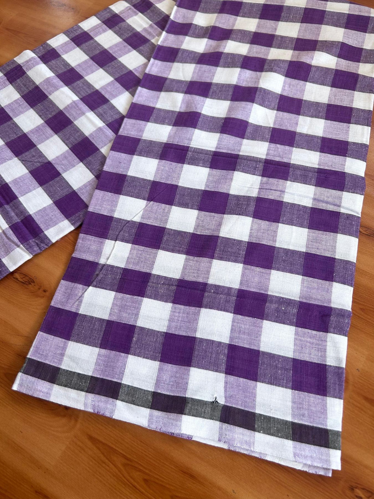 Kerala Handloom - Signature Kaitharikada - 100% Pure Cotton - 2/40sX26s Twisted Thread - Handloom Single Mundu/Dhoti - Violet & White Check Body  - 2 mtr - 42 KK8080 KAL