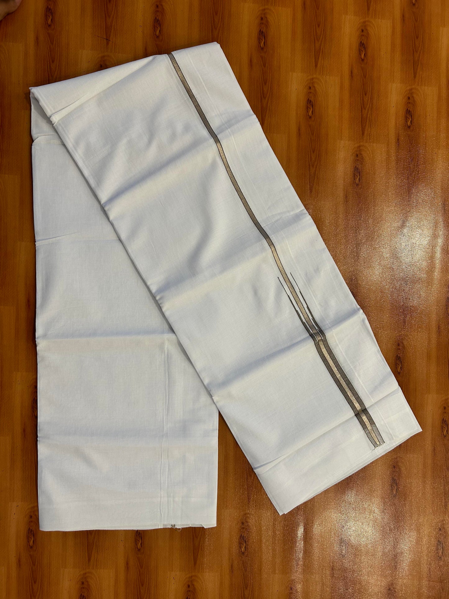Double Pure White Mundu/ Dhoti - 20% Discount ! Kaitharikada Balaramapuram 100% Cotton 100x80 - 0.75 inch Silver Kasav & Brown Striped Puliyilakkara One Side Chutty Kara 3.90 mtr (8 muzham) - 9 KK5446 VAS