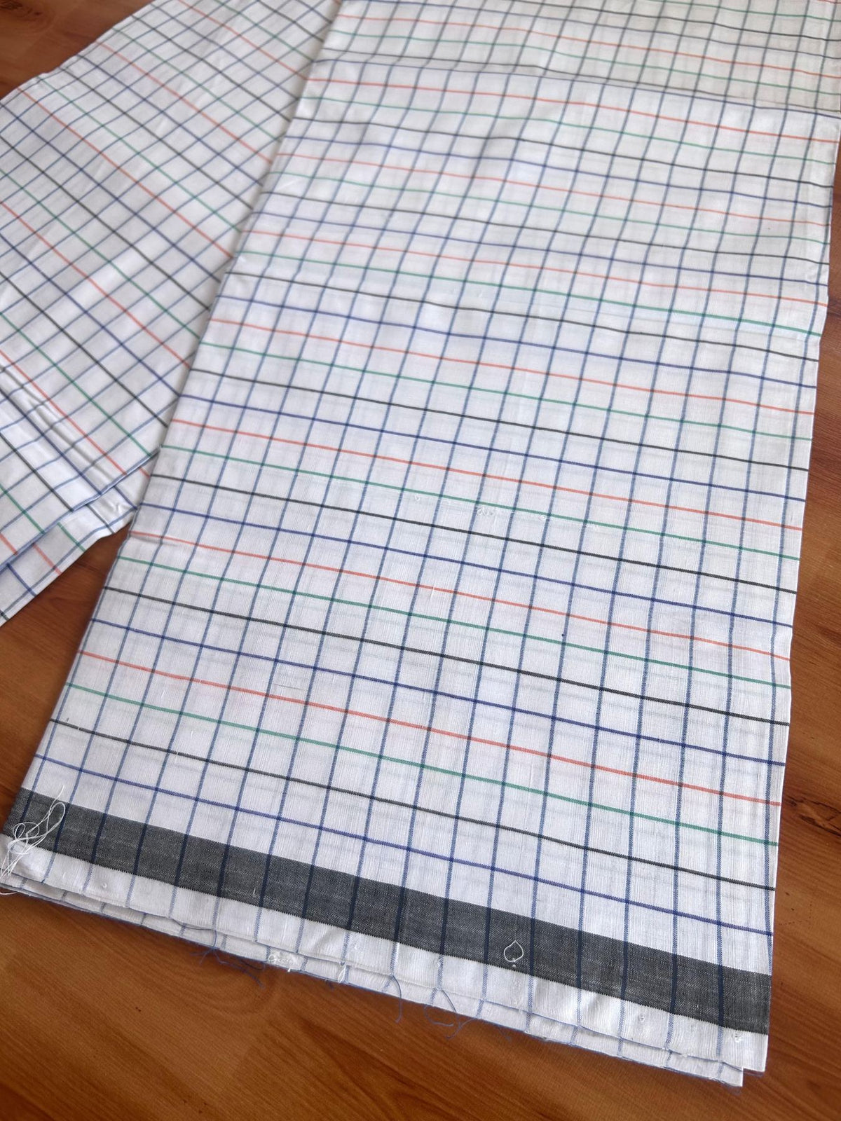 Kerala Handloom - Signature Kaitharikada - 100% Pure Cotton - 2/80sX80s Twisted Thread - Handloom Single Mundu/Dhoti - White & Multi colour Check Body  - 2 mtr - 43 KK8080 KAL