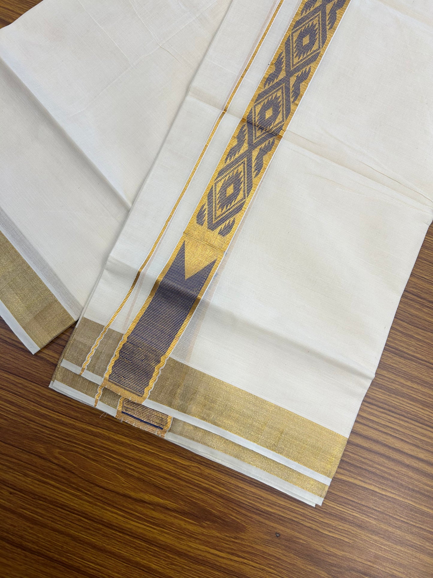 20% Discount! KaithariKada Balaramapuram Double Off White - (Unbleached) Mund/Dhoti - Mixed Cotton (80s) - 1.5 inch Kasav Royal Blue Jacquard design chutty Kara 4.00 mtr (8.5 Muzham) - 204 KK5361 PMC