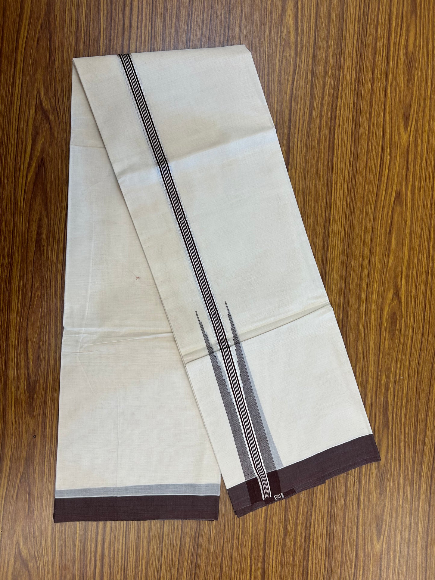 20% Discount ! KaithariKada Balaramapuram 100% Cotton Double Off White (unbleached) Mundu/Dhoti- 100x80- 1.75 inch Puliyilakkara Silver Kasavu & Brown Striped Chutty Kara 4 mtr (8.5 muzham) - 222 KK5361 PMC