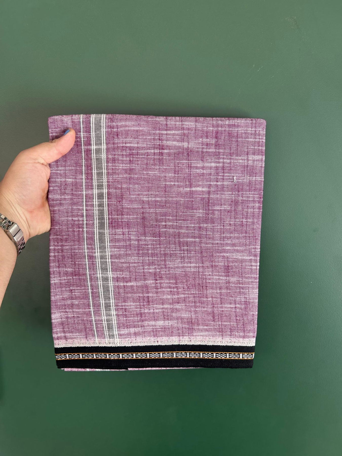 Premium Kathar Type Mund Pure cotton - Kaitharikada - Single Kaily / Lungi - 1 inch Black & White Kara kuppadam Border with Violet White Shaded colour body  (2 meter / 4 muzham)- 15 KK8079 MUT