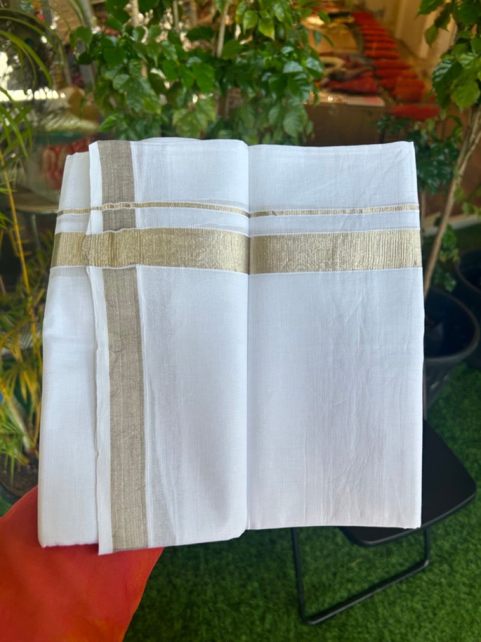 23% DISCOUNT! KaithariKada Balaramapuram 100% Cotton DOUBLE PURE WHITE Mundu/Dhoti - 100x80 - 1 inch Silver Kasavu Kara - 24KK5171GAN