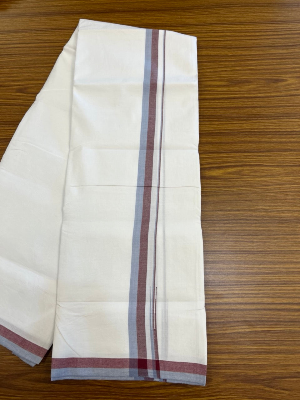 SIGNATURE KAITHARIKADA EXCLUSIVE SINGLE DHOTI - 25% Discount!!  100% Cotton Balaramapuram HANDLOOM Single Mundu/Dhoti - Pure White - 1 inch Lavender Blue & Maroon Puliyilakkara chutty (2 meters /4 muzham) - 4 KK5286 KAI