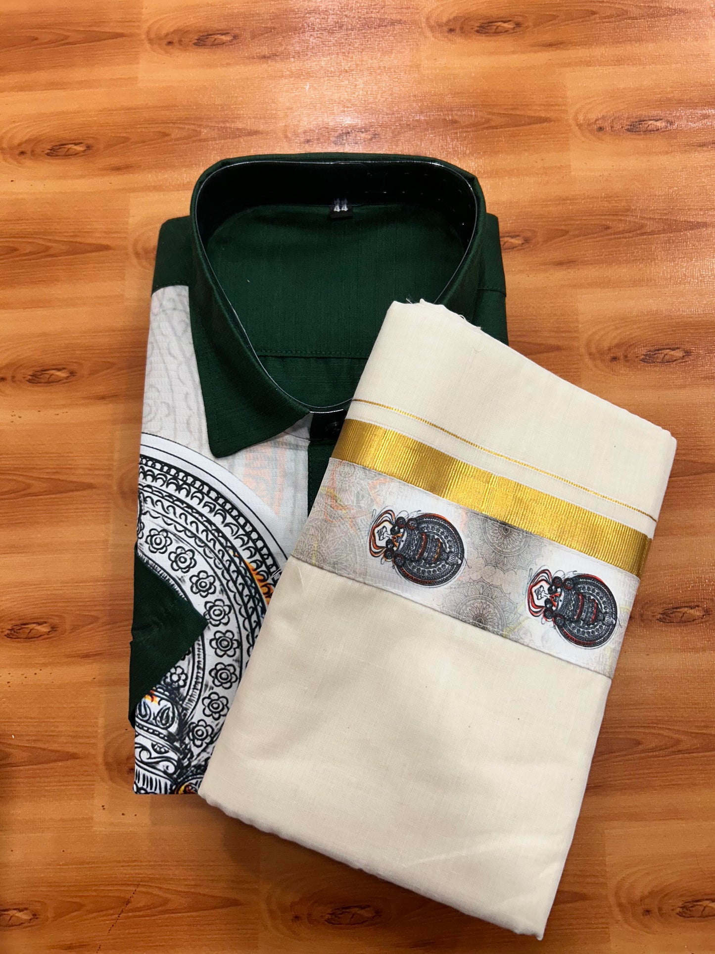 Combo Shirt Mund Mixed cotton - Half Sleeve - KaithariKada - Green Kadhakali Printed Design - 10 KK5447 ARU