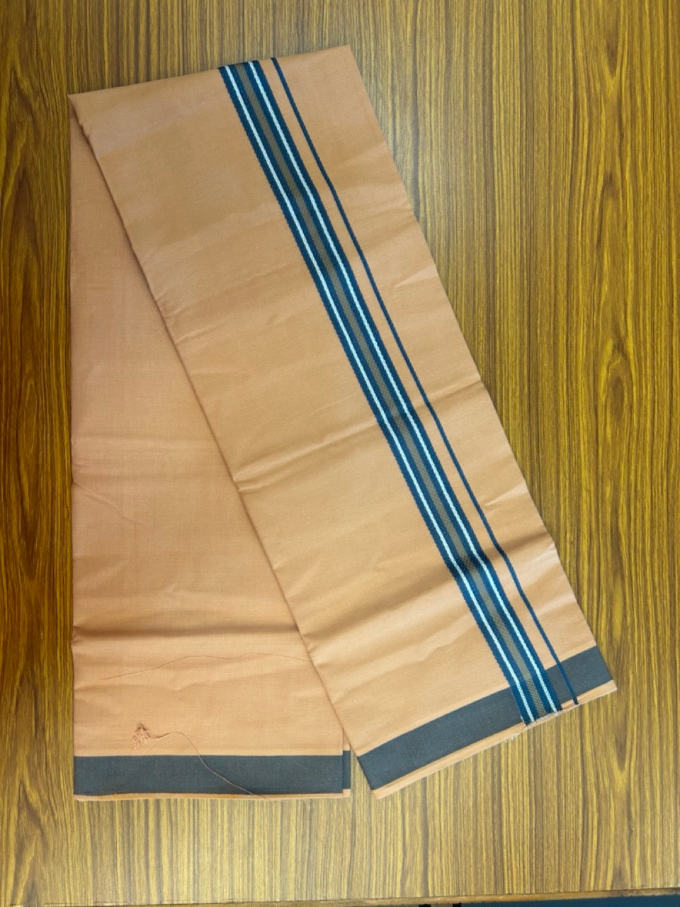 18% Discount!!! Kaitharikada Pure Cotton - Single Kaily / Lungi - 1.25 inch Blue & white stripes Pattern kara with Tan brown colour body  (2 meter / 4 muzham) - 8KK8018GAN