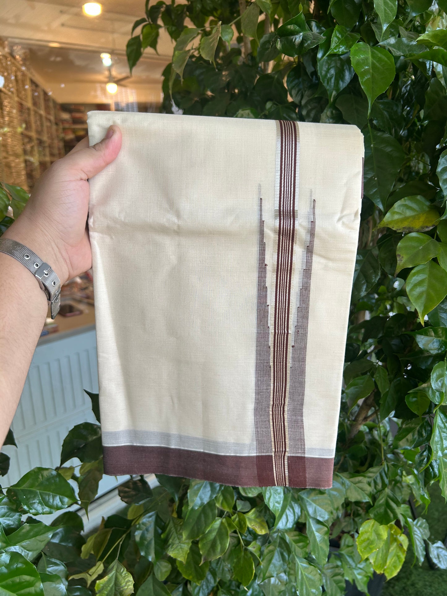 20% Discount ! KaithariKada Balaramapuram 100% Cotton Double Off White (unbleached) Mundu/Dhoti- 100x80- 1.75 inch Puliyilakkara Silver Kasavu & Brown Striped Chutty Kara 4 mtr (8.5 muzham) - 222 KK5361 PMC
