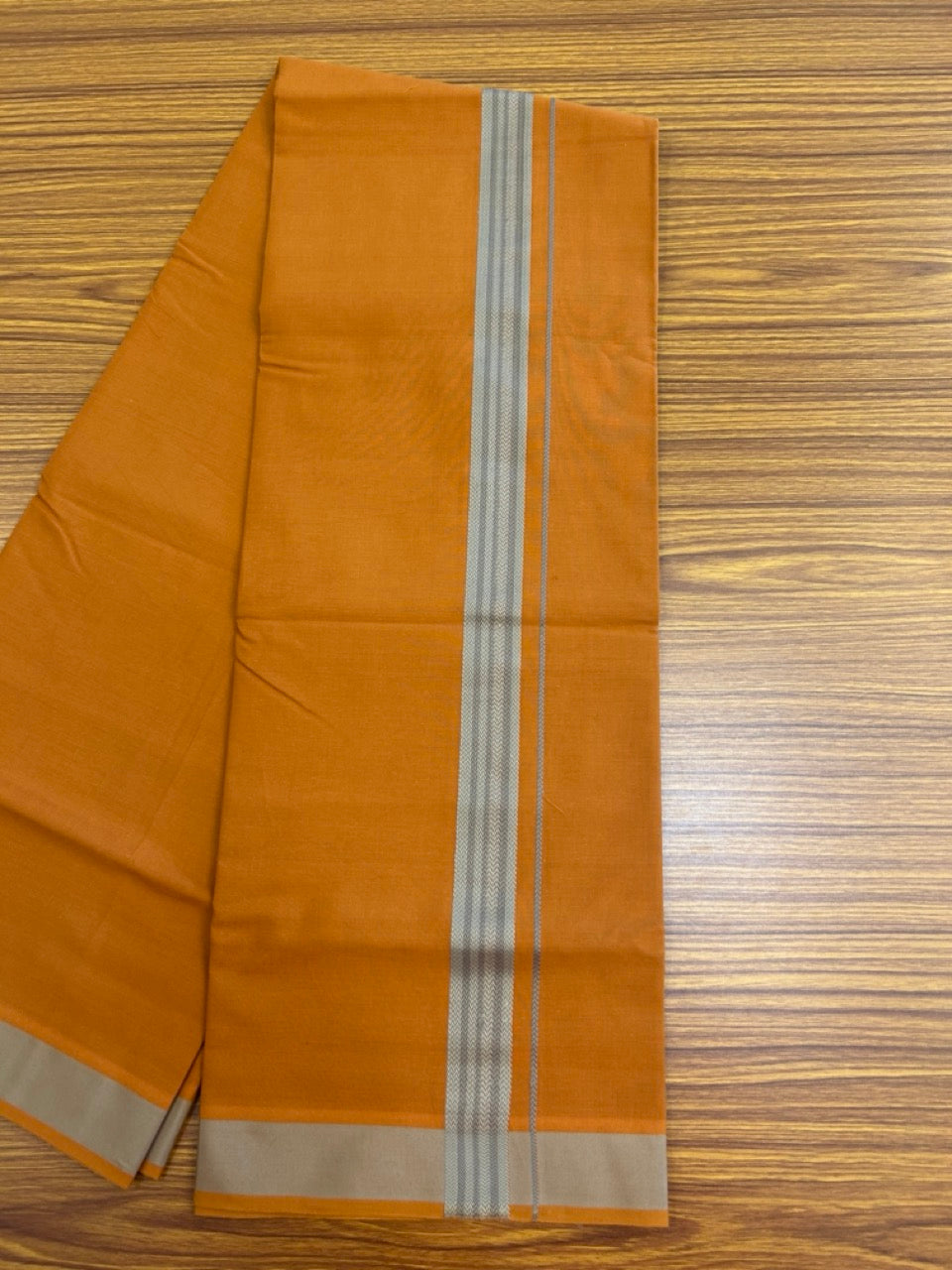 18% Discount!!! Kaitharikada Pure Cotton - Single Kaily / Lungi - 1.25 inch Grey & Ash Zig-zag design kara with Kavi colour body  (2 meter / 4 muzham) - 13KK8018GAN