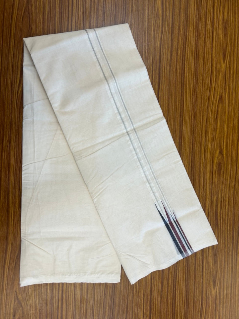 Dmk Veshti - 20% Discount! KaithariKada 100% Cotton off white Double - (Unbleached) Mundu/Dhoti - 100X100 - 0.75 inch Puliyilakkara Silver Kasav Black & Maroon Chutty kara - 6 KK5300 ASH