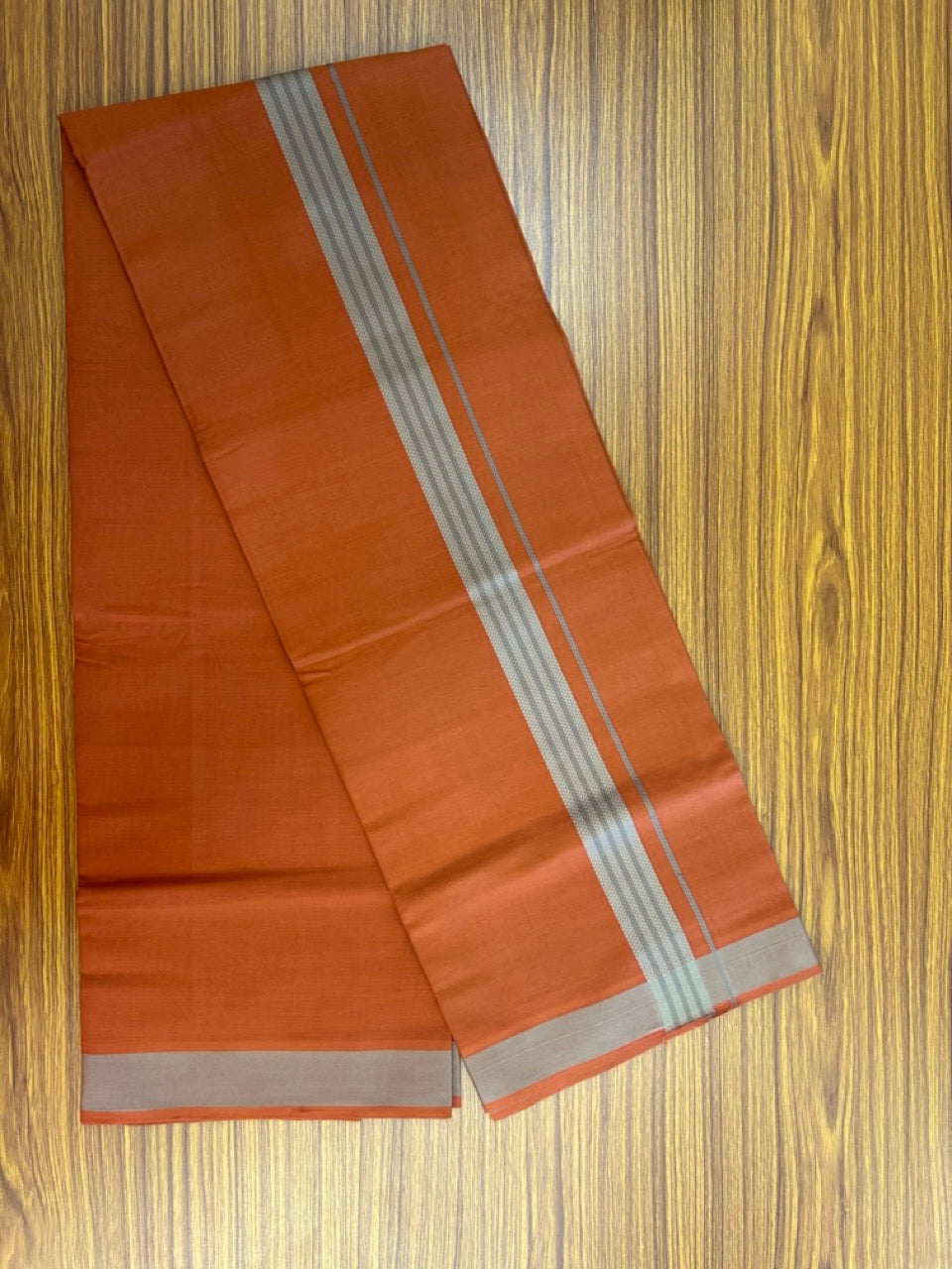 18% Discount!!! Kaitharikada Pure Cotton - Single Kaily / Lungi - 1.25 inch Grey & Ash Zig-zag design kara with Kavi colour body  (2 meter / 4 muzham) - 16KK8018GAN