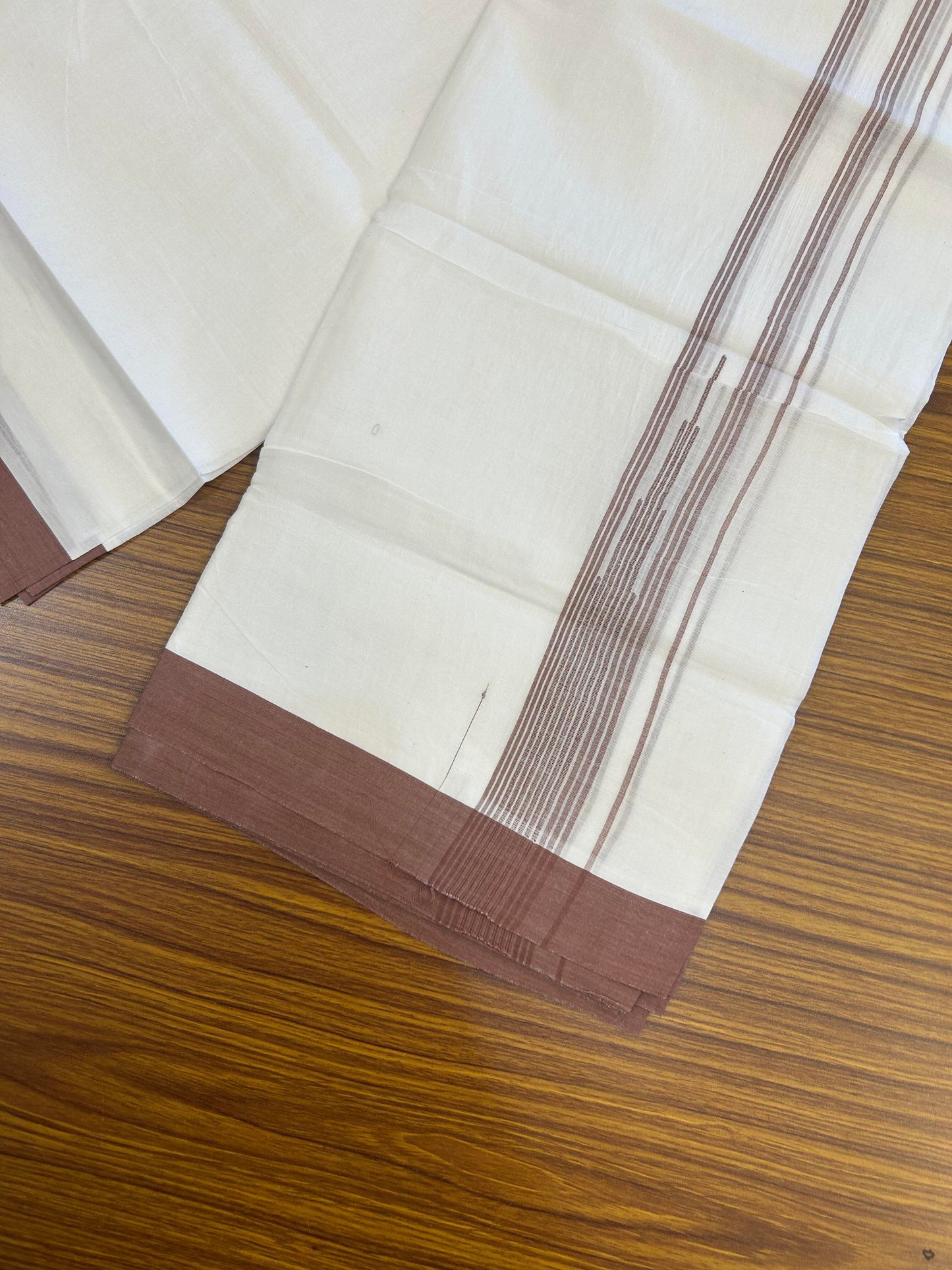 20% Discount ! Kaitharikada Balaramapuram 100% Pure Cotton Double Pure White Mundu/Dhoti - 100x80 - 1.5 inch Brown shaded striped Temple chutty 3.90 mtr (8.5 muzham) - 103 KK5361 PMC