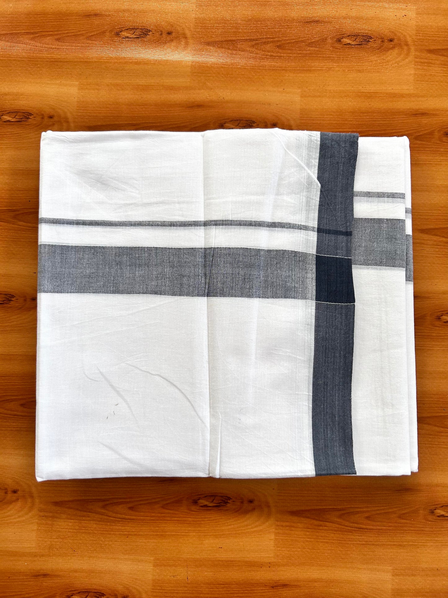 Double Pure White Mundu/Dhoti- 20% Discount ! Kaitharikada Balaramapuram 100% Pure Cotton - 100x80 - 1.25 Inch Denim Blue Shaded Kara 3.90 mtr (8 muzham) - 49 KK5444 VIN