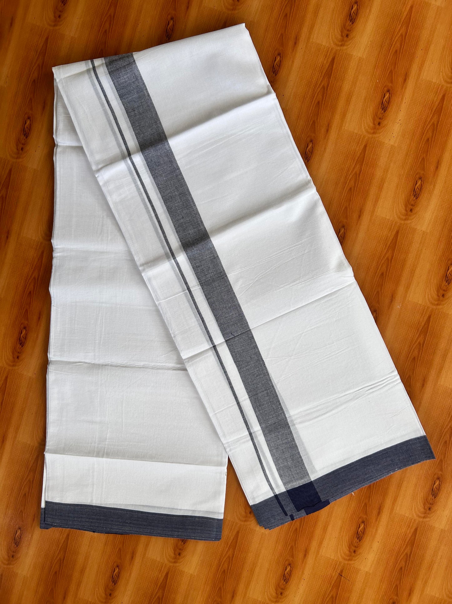 Double Pure White Mundu/Dhoti- 20% Discount ! Kaitharikada Balaramapuram 100% Pure Cotton - 100x80 - 1.25 Inch Navy Blue Shaded Kara 3.90 mtr (8 muzham) - 48 KK5444 VIN