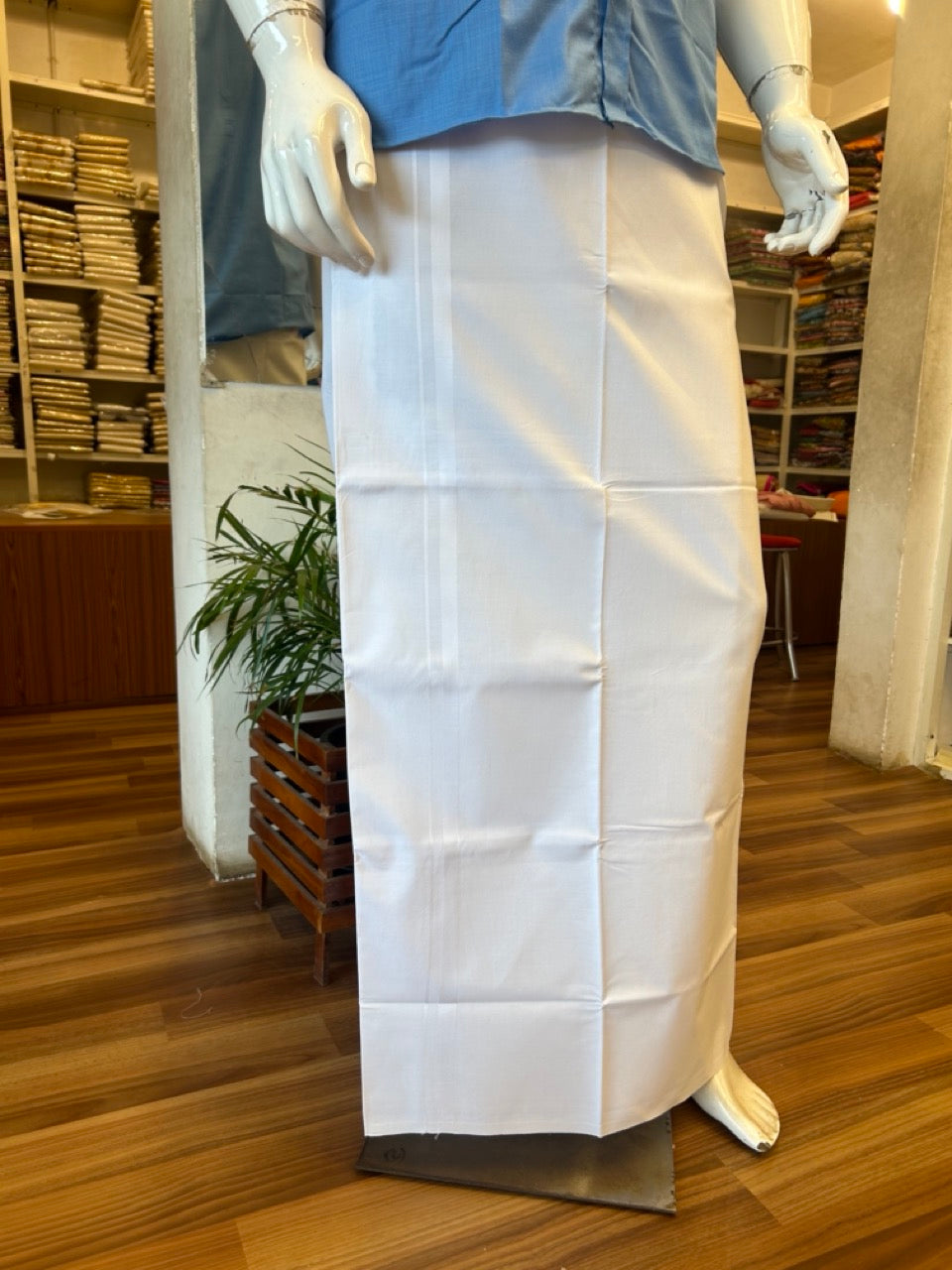 23% DISCOUNT ! KaithariKada Balaramapuram 100%  COTTON SINGLE PURE WHITE Mundu/Dhoti-100s Twisted- 0.5 inch White Kara (2 meter / 4 muzham) - 1KK5009ASH