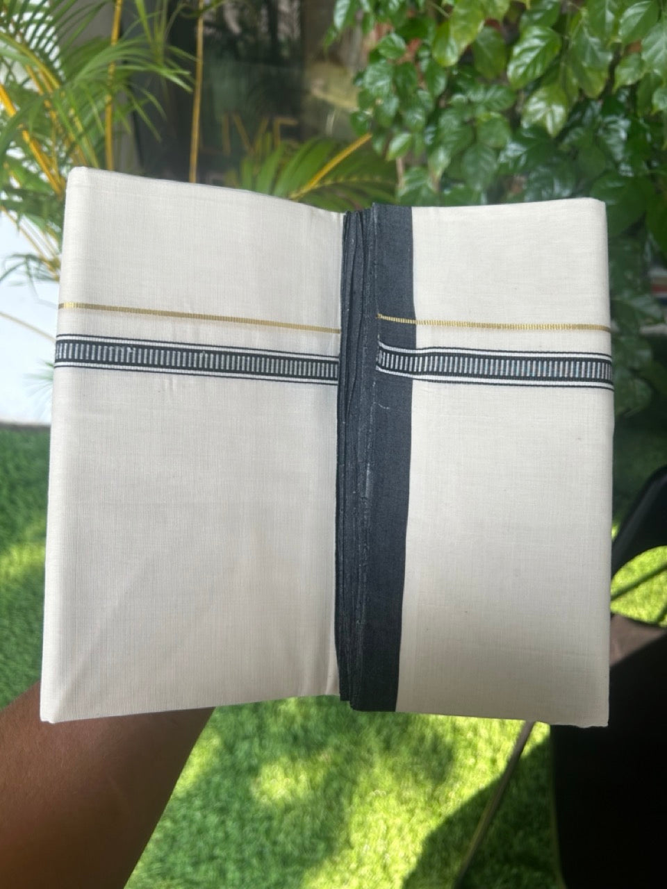 25% DISCOUNT!! KaithariKada HANDLOOM  UNAKKUPAAV Balaramapuram - 100% PURE Cotton OFF White - (Unbleached) Double Mundu/Dothi - 100x100 - PURE KASAVU 1.5 cm Black pattern kara 3.80 meter (8.5 Muzham) - 31KK5167REA