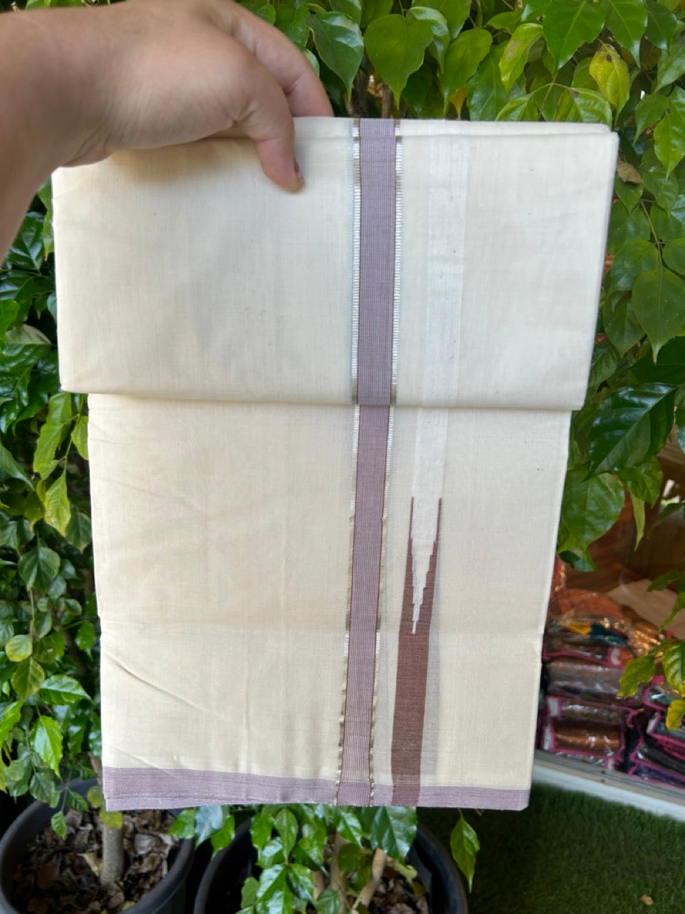 25% Discount! KaithariKada HANDLOOM MILLPAAV Balaramapuram - 100% PURE Cotton OFF White Double - (Unbleached) Mundu/Dothi - 80x90 - 1 inch Puliyilakkara Brown & Silver Kasavu Stripes chutty Kara 4 mtr (8.5 Muzham) - 4KK5234 RAM