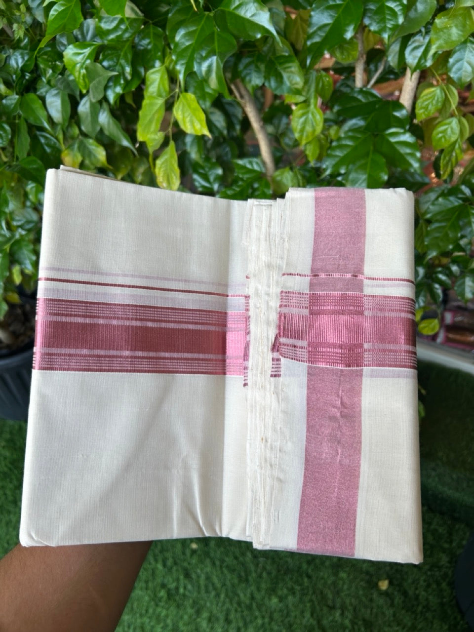 25% Discount!! KaithariKada Handlloom Millpaav Balaramapuram - 100% Pure Cotton Off White (Unbleached) Double Mundu/Dothi -80x90 - 1.75 inch Rose Pink Kasav Striped kara 4 mtr (8.5 muzham) - 25KK5234 RAM