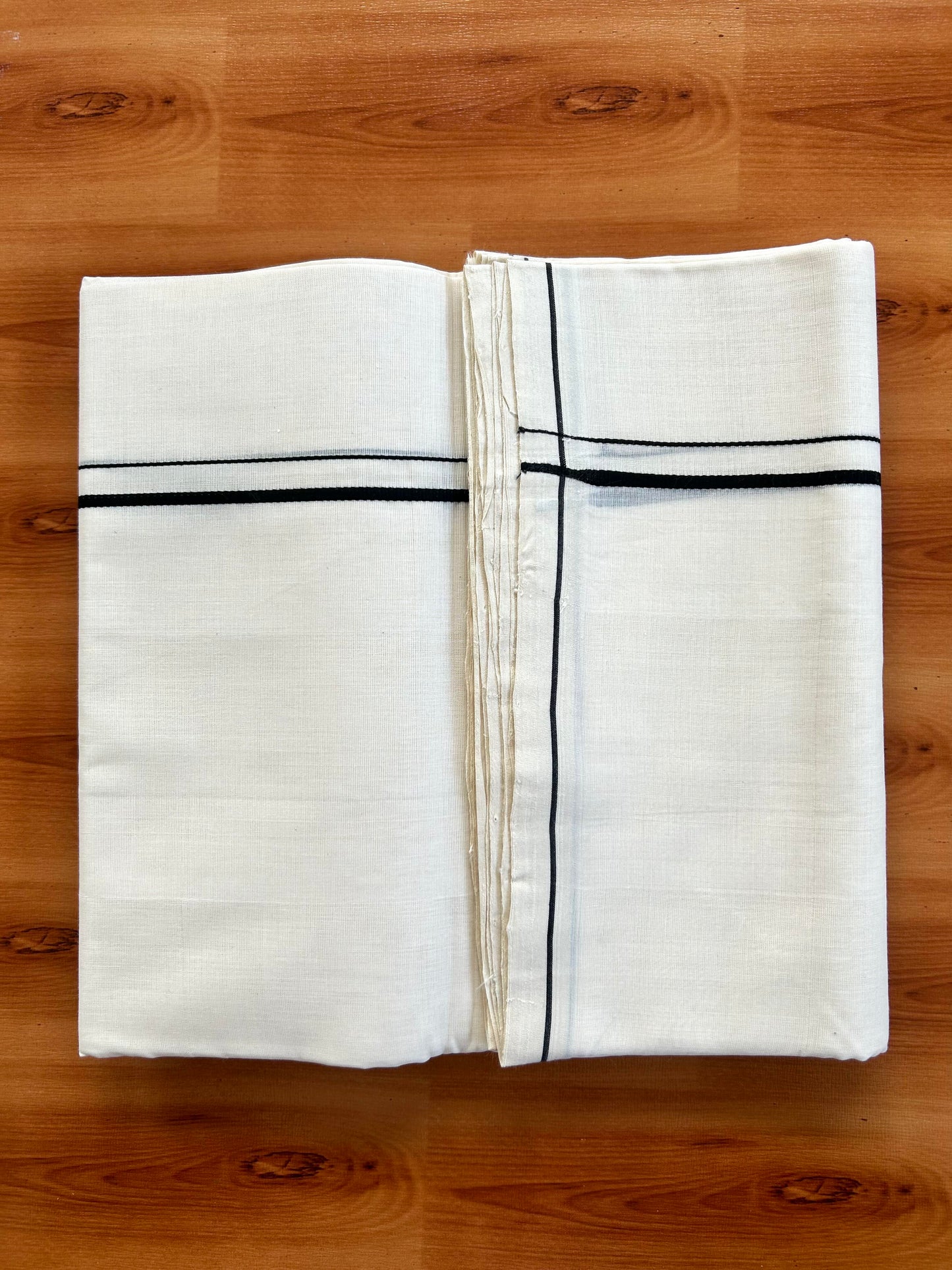 Double Off White (Unbleached) Mundu/Dhoti - 25% Discount!! KaithariKada Handloom Unakkupaav - Kerala Handloom - 100% Pure Cotton - 80x90 - 0.3 inch Black Kara 4 meter (8.5 muzham) - 14 KK5449 YAR
