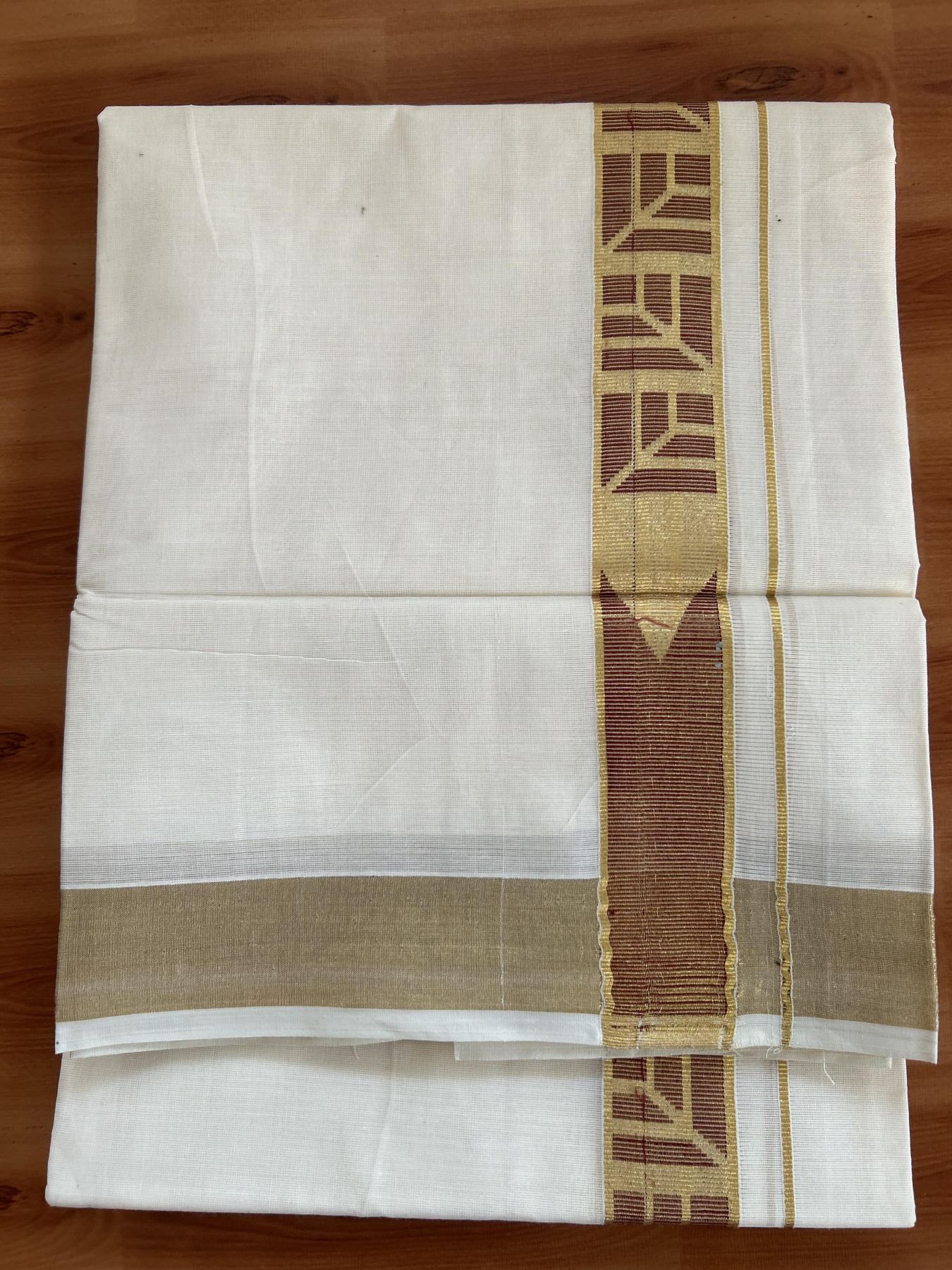 Double Off White (Unbleached) Mund/Dhoti - 20% Discount! KaithariKada Balaramapuram - Mixed Cotton (60s) - 1.5 inch Kasav Maroon Jacquard design chutty Kara 4.00 mtr (8.5 Muzham) -  23 KK5398 PMC
