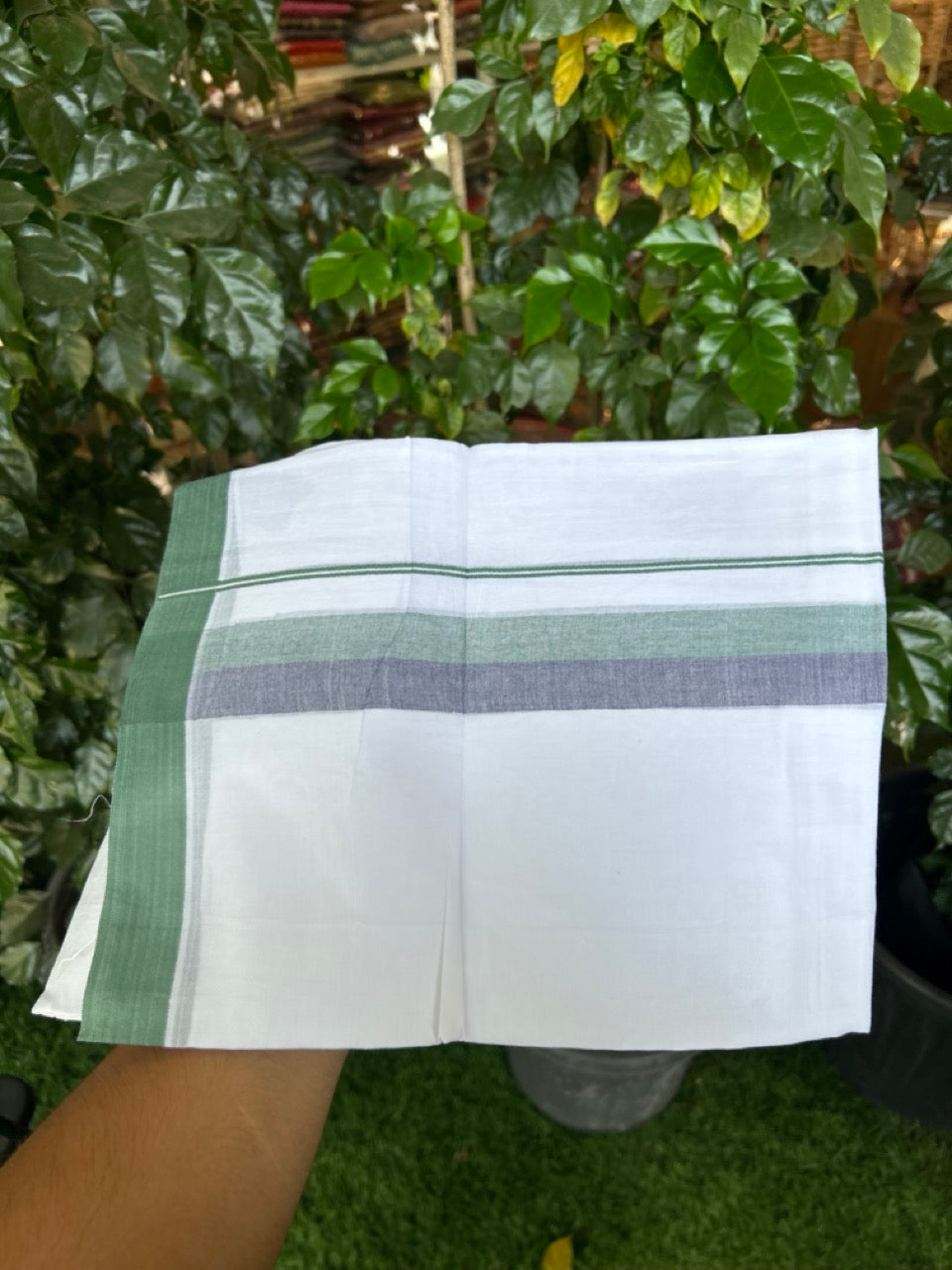 20% Discount ! Kaitharikada Balaramapuram 100% Cotton Pure White Double Mundu/Dothi - 60s - 1.5 inch Navy Blue & Green Shaded Kara 3.80 mtr (8 muzham) - 56 KK5299 THI