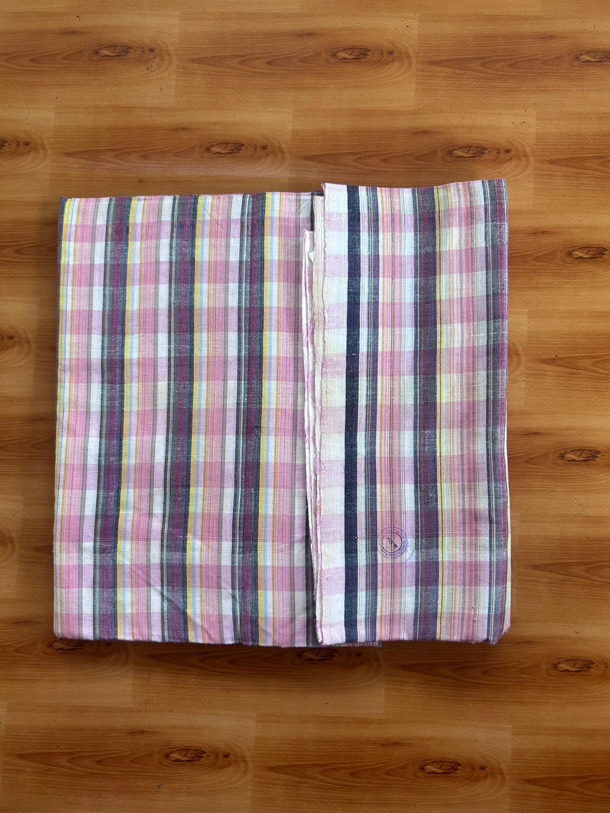 Kerala Handloom - Signature Kaitharikada - 100% Pure Cotton - 2/60sX40s Twisted Thread - Handloom Single Mundu/Dhoti - Light Pink & Multi Colour Check Body  - 2.20 mtr - 50 KK8080 KAL