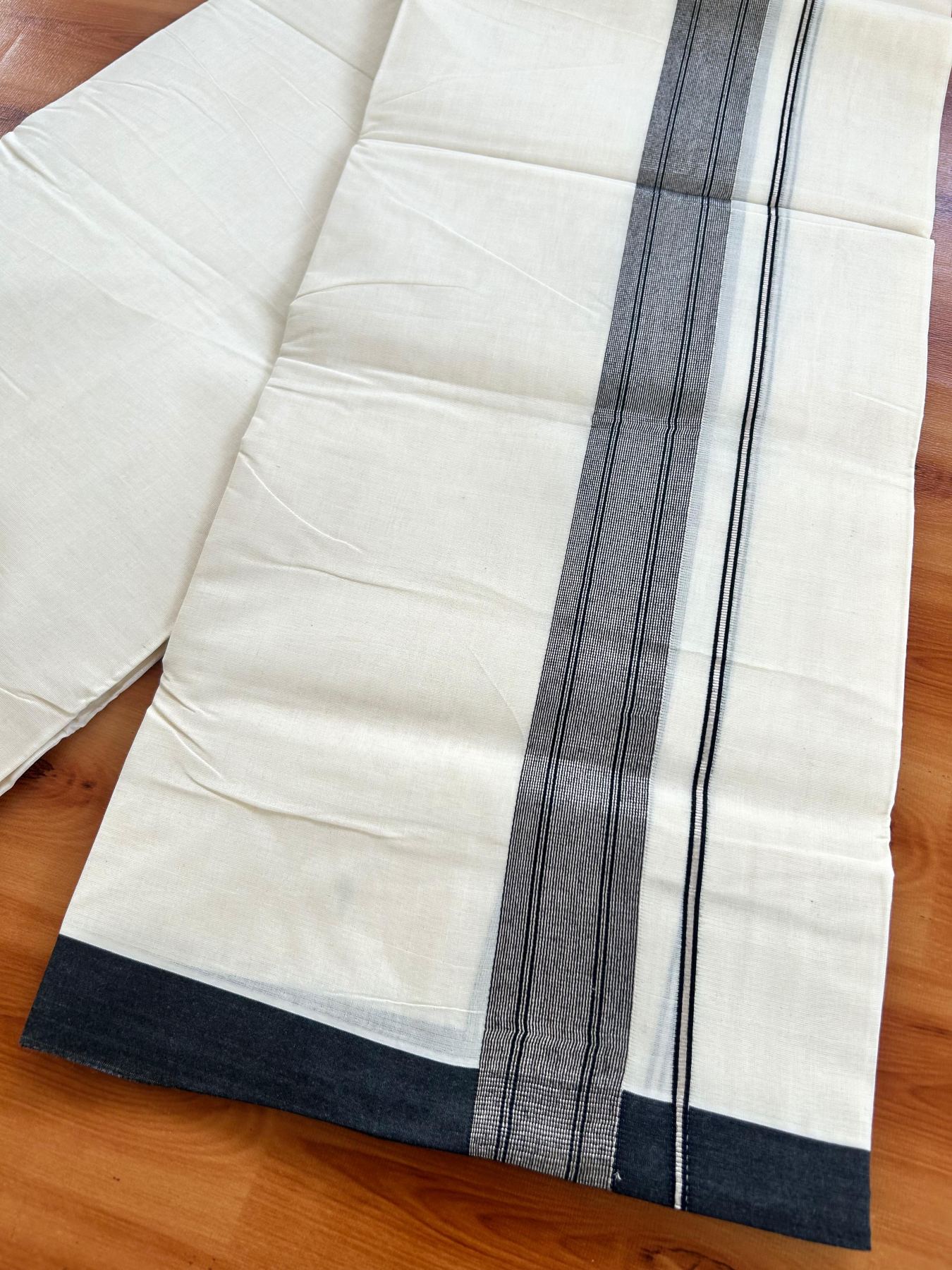 Double Off White (Unbleached) Mundu/Dhoti - 20% Discount! Kaitharikada Pure Cotton - 80x80 - 1.5 Inch Silver Kasav Black Striped Kara 4 mtr (8.5 muzham) - 11 KK5489 MRH