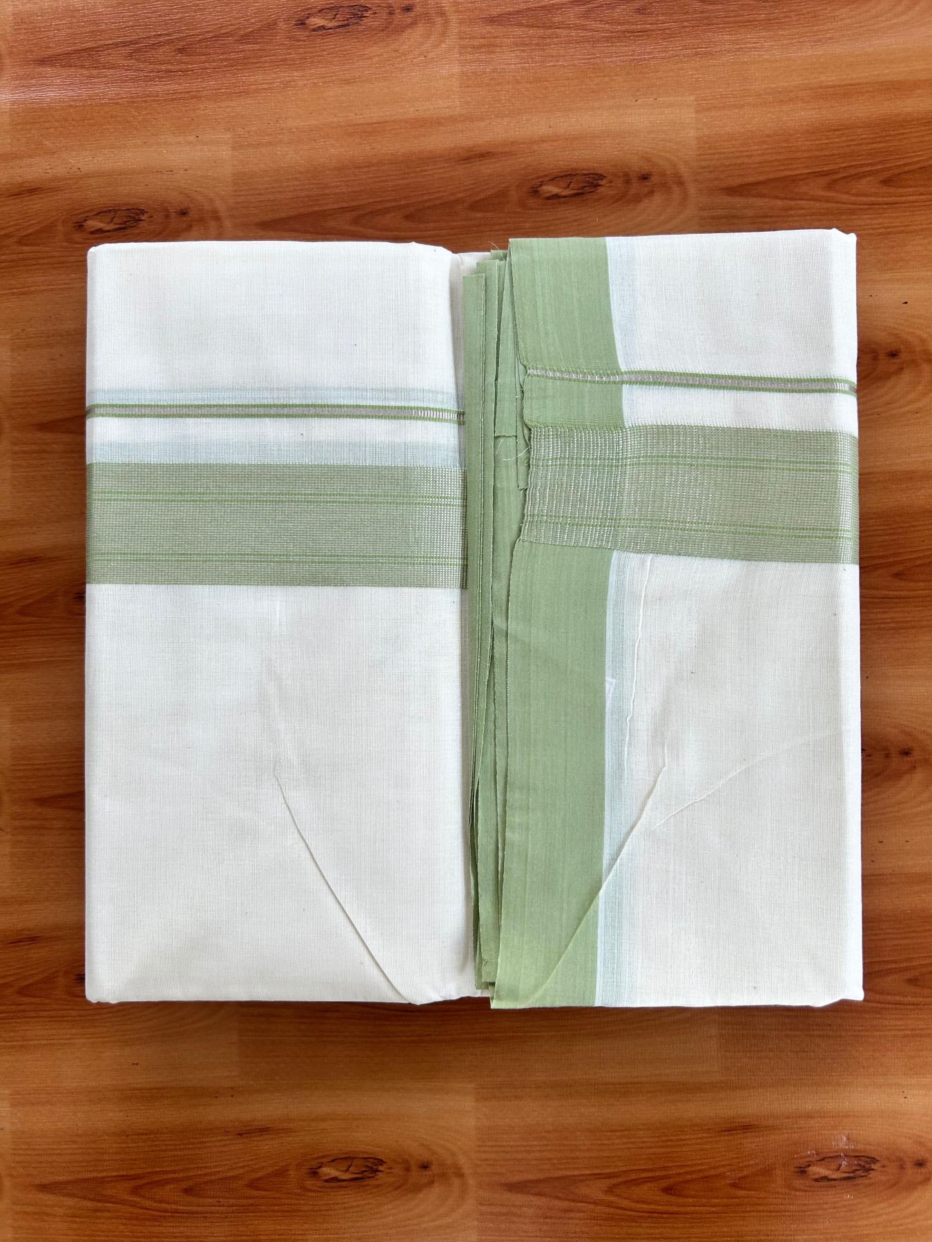 Double Off White (Unbleached) Mundu/Dhoti - 20% Discount! Kaitharikada Pure Cotton - 80x80 - 1.5 Inch Silver Kasav Pista Green Striped Kara 4 mtr (8.5 muzham) - 15 KK5489 MRH