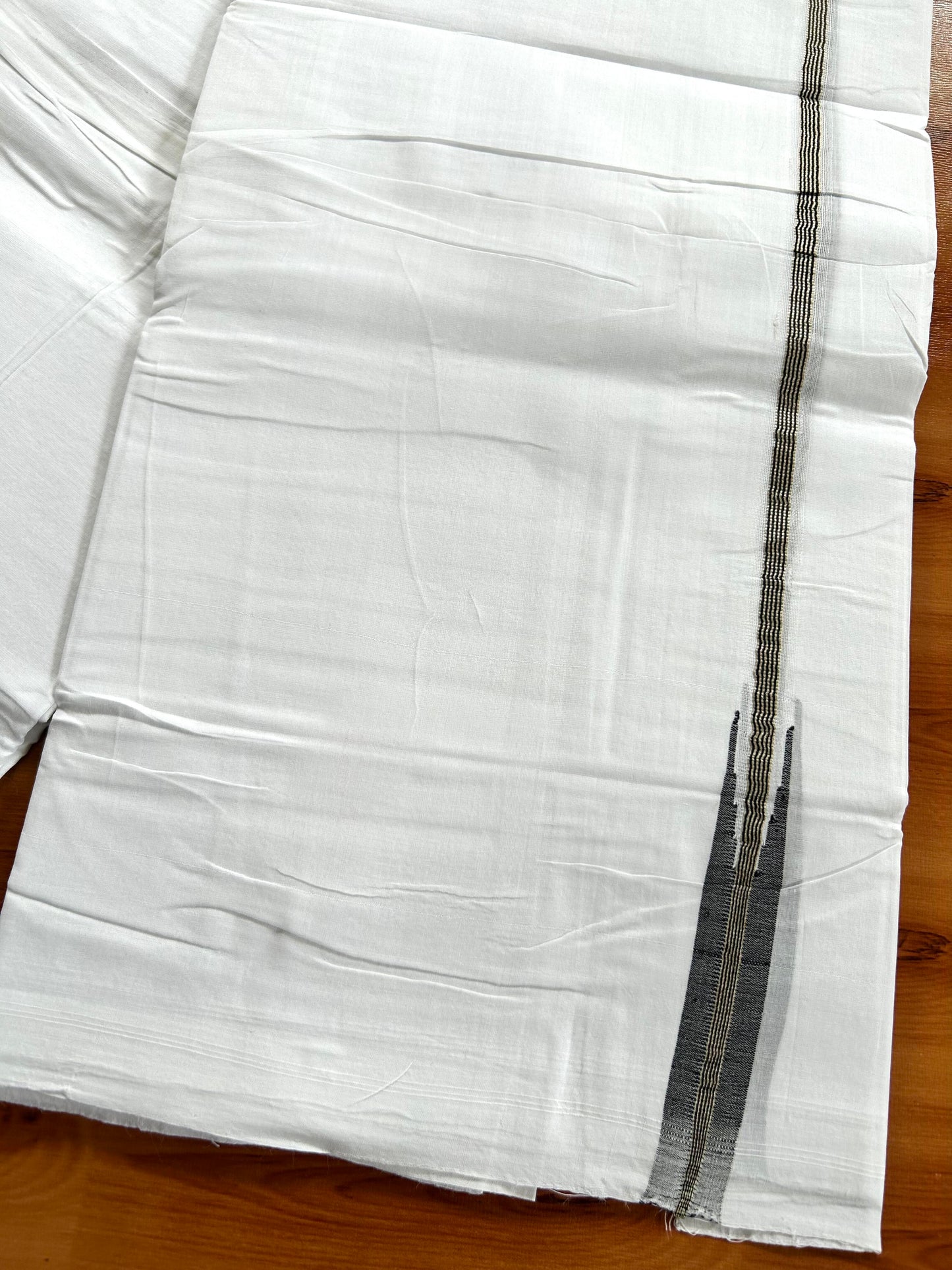 Double  Pure White 25% Discount ! KaithariKada Handloom Unakkupaav  - Kerala Handloom - 100% Pure Cotton - 2/120x80 - 1.5 cm Silver Kasav & Black Stripes Puliyilakkara Chutty 4 mtr (8.5 Muzham) - 23 KK5449 YAR