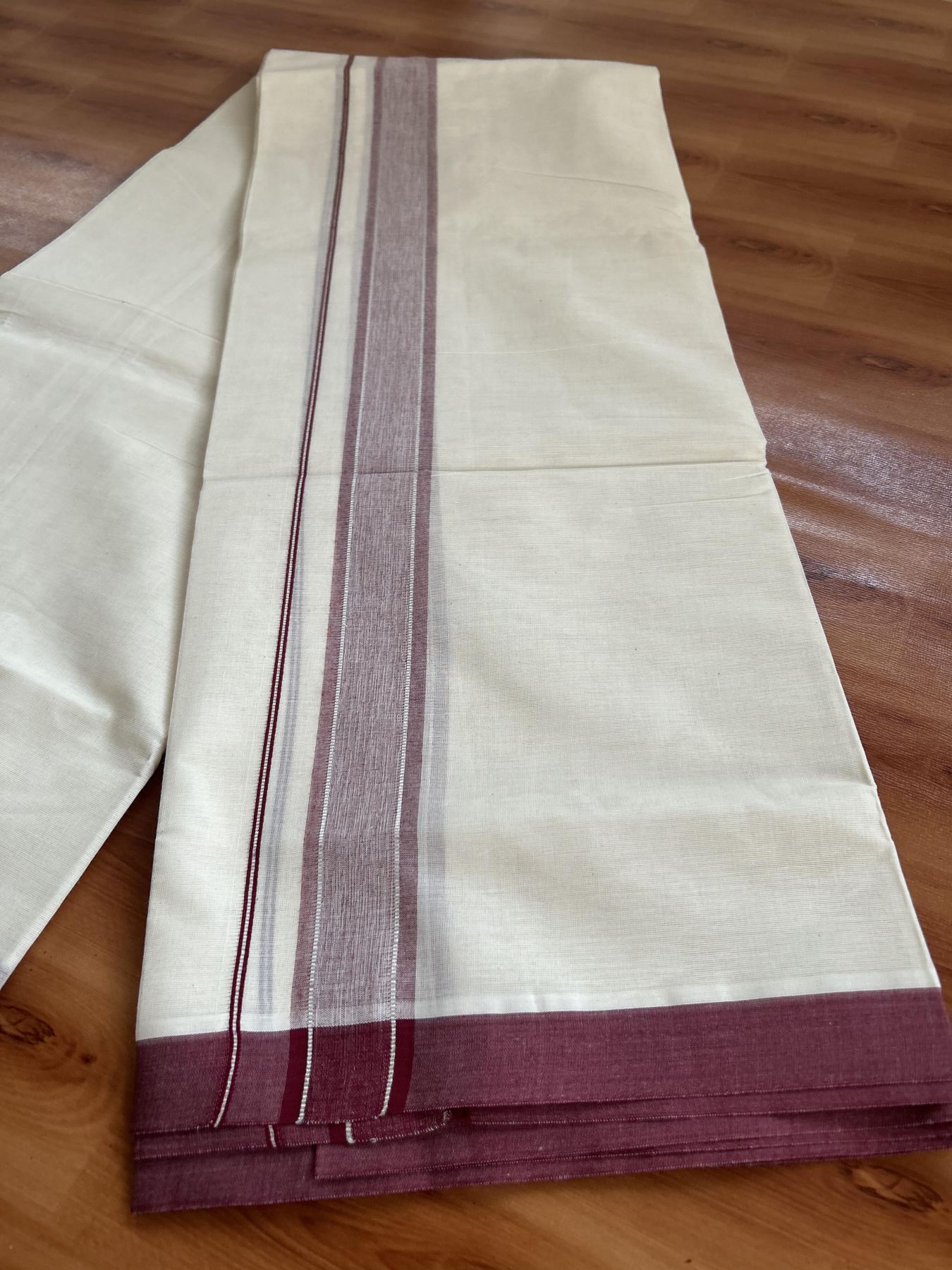Double Off White (unbleached) Mundu/Dhoti -20% Discount ! KaithariKada Balaramapuram - 100% Cotton - 60s- 1.5 inch Silver Kasav & Maroon Shaded Kara 4 mtr (8.5 muzham) - 4 KK5398 PMC