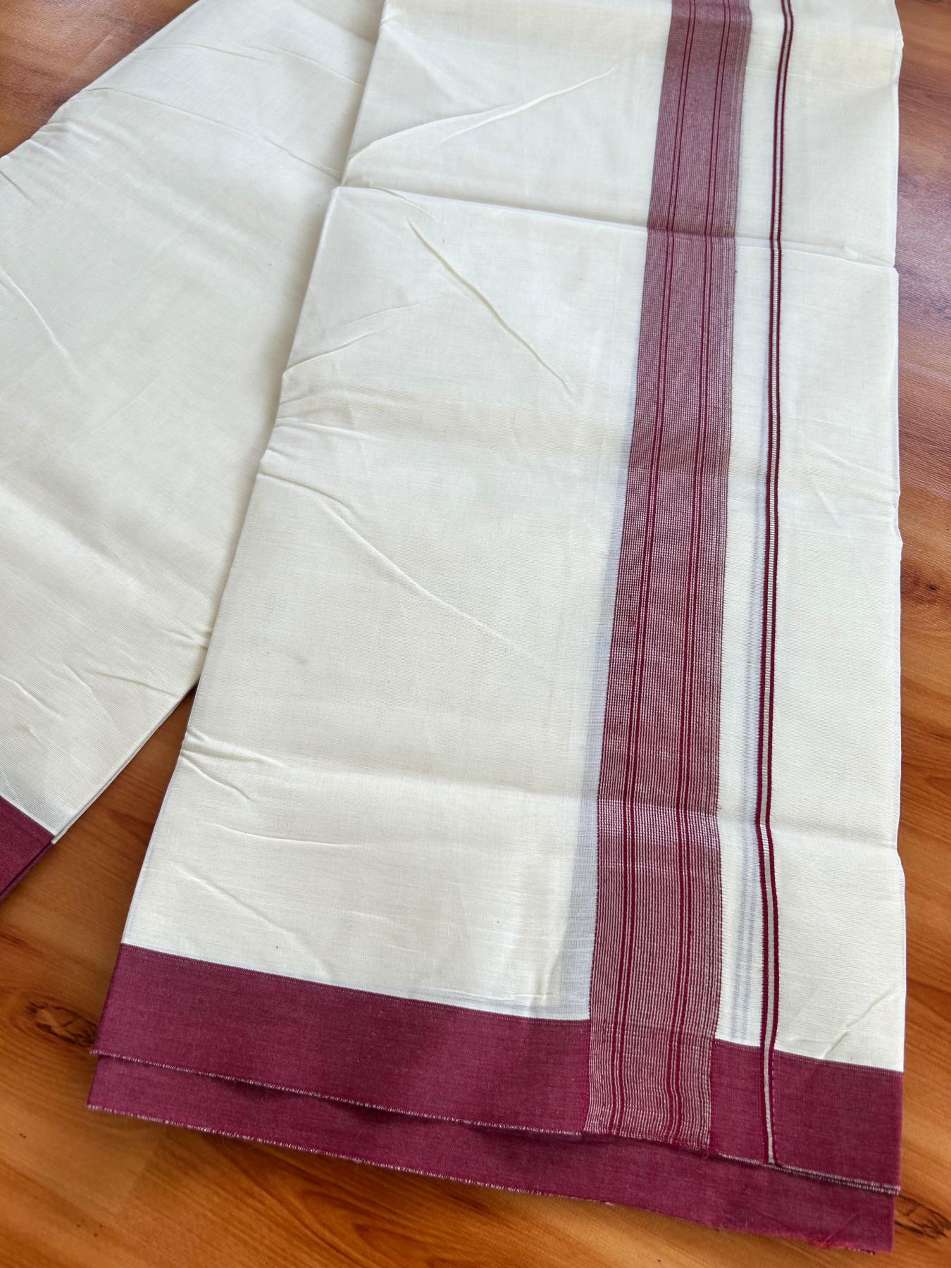 Double Off White (Unbleached) Mundu/Dhoti - 20% Discount! Kaitharikada Pure Cotton - 80x80 - 1.5 Inch Silver Kasav Maroon Striped Kara 4 mtr (8.5 muzham) - 17 KK5489 MRH