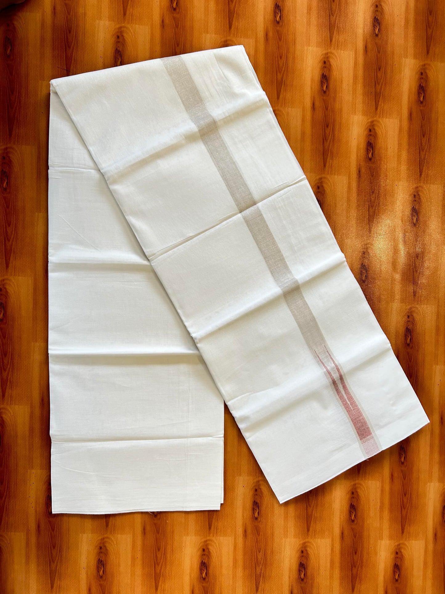 Pure White Double Mundu/Dhoti - 20% Discount ! Kaitharikada Balaramapuram 100% Cotton - 100x80 - 1 inch Puliyilakkara Silver Kasav & Red Chutty Kara 3.90 mtr (8 muzham) - 22 KK5446 VAS