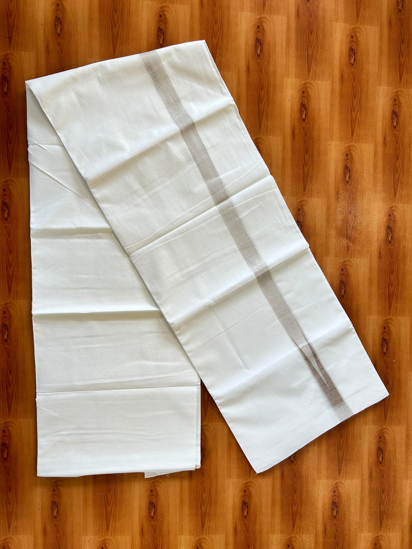 Pure White Double Mundu/Dhoti - 20% Discount ! Kaitharikada Balaramapuram 100% Cotton - 100x80 - 1 inch Puliyilakkara Silver Kasav & Brown Chutty Kara 3.90 mtr (8 muzham) - 21 KK5446 VAS