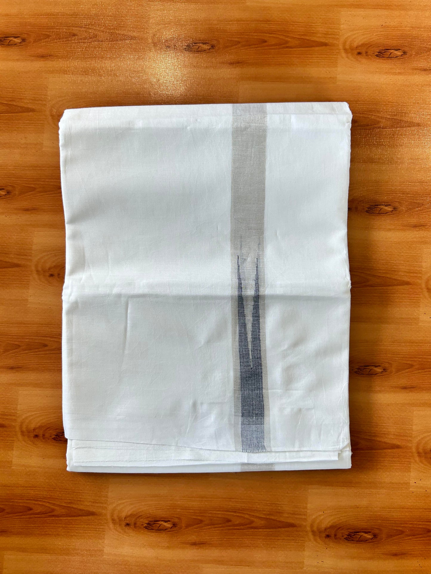 Pure White Double Mundu/Dhoti - 20% Discount ! Kaitharikada Balaramapuram 100% Cotton - 100x80 - 1 inch Puliyilakkara Silver Kasav & Ash Blue Chutty Kara 3.90 mtr (8 muzham) - 23 KK5446 VAS