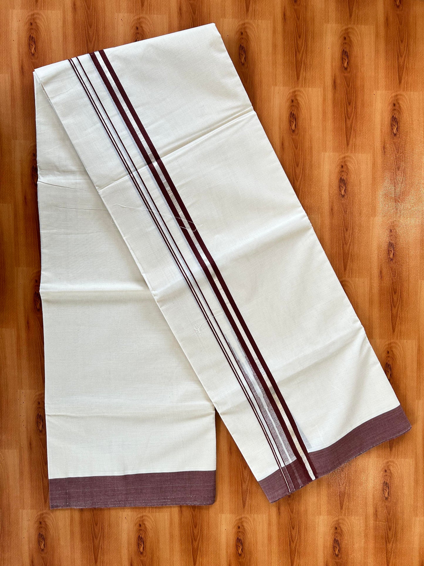 Off White Double (Unbleached) Mundu/Dhoti - 20% Discount! KaithariKada Balaramapuram 100% Cotton - 100x80 - 1.5 inch Silver Kasav & Chocolate Brown Stripes Puliyilakkara Chutty Kara 4 mtr (8.5 Muzham) - 53 KK5440 VIN