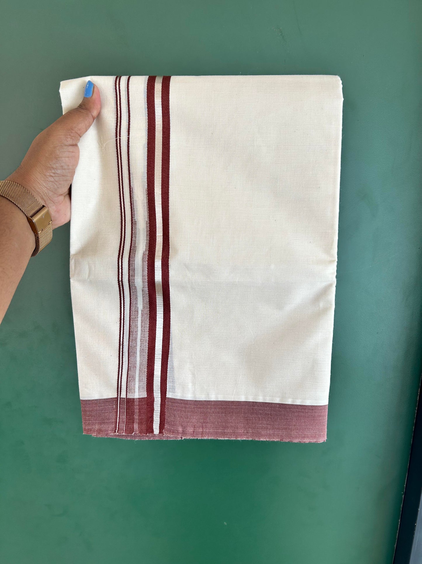 Off White Double (Unbleached) Mundu/Dhoti - 20% Discount! KaithariKada Balaramapuram 100% Cotton - 100x80 - 1.5 inch Silver Kasav & Chocolate Brown Stripes Puliyilakkara Chutty Kara 4 mtr (8.5 Muzham) - 53 KK5440 VIN